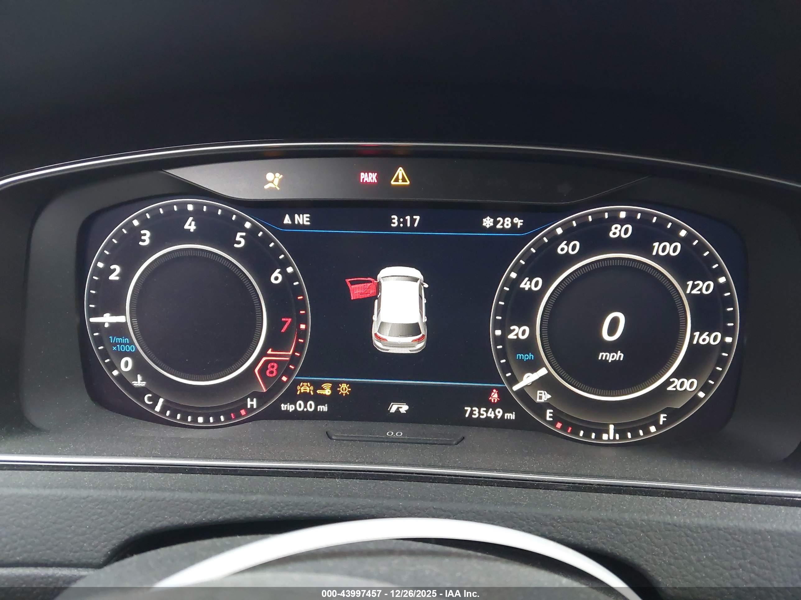 VOLKSWAGEN GOLF image 7