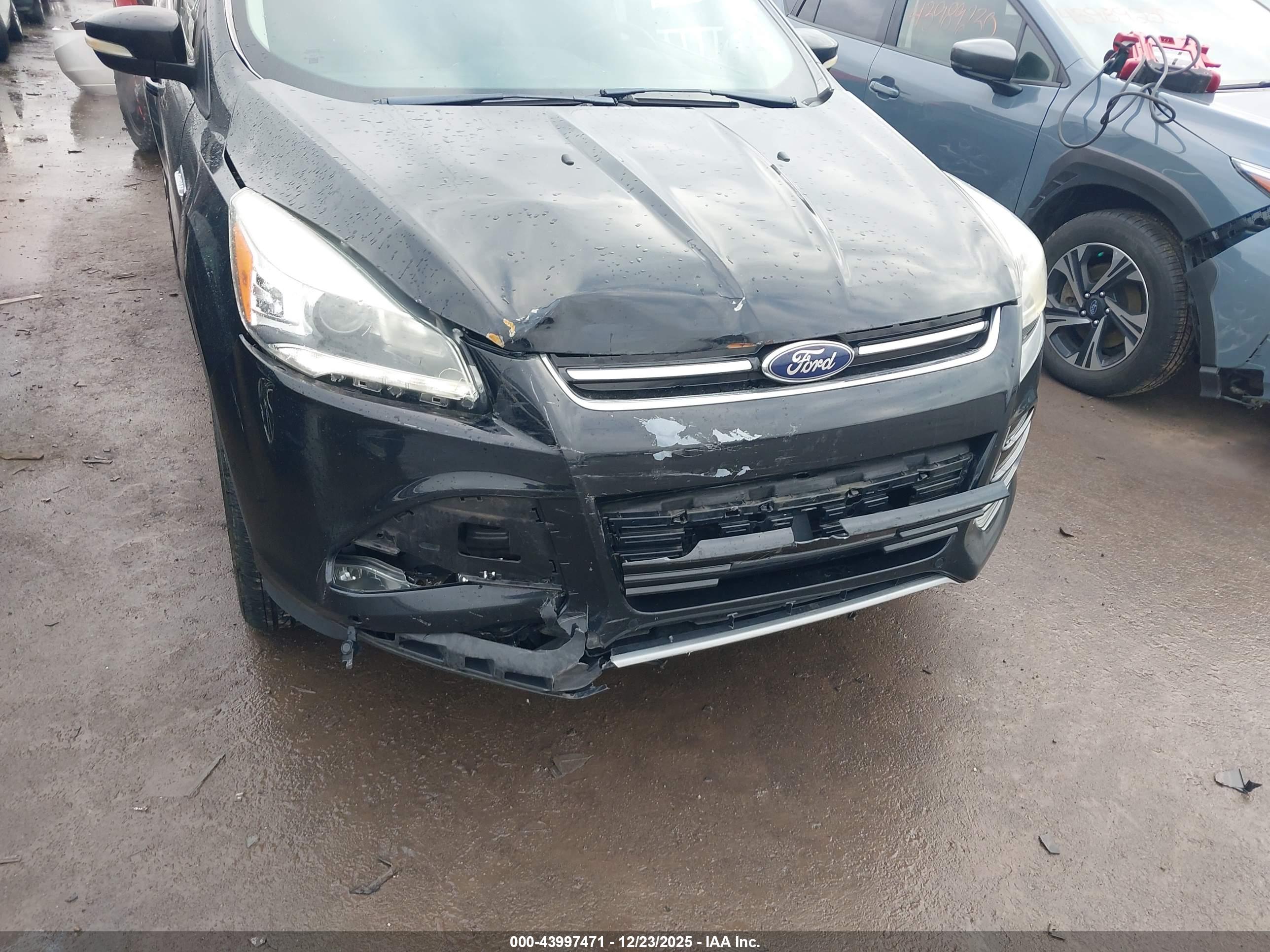 FORD ESCAPE image 6
