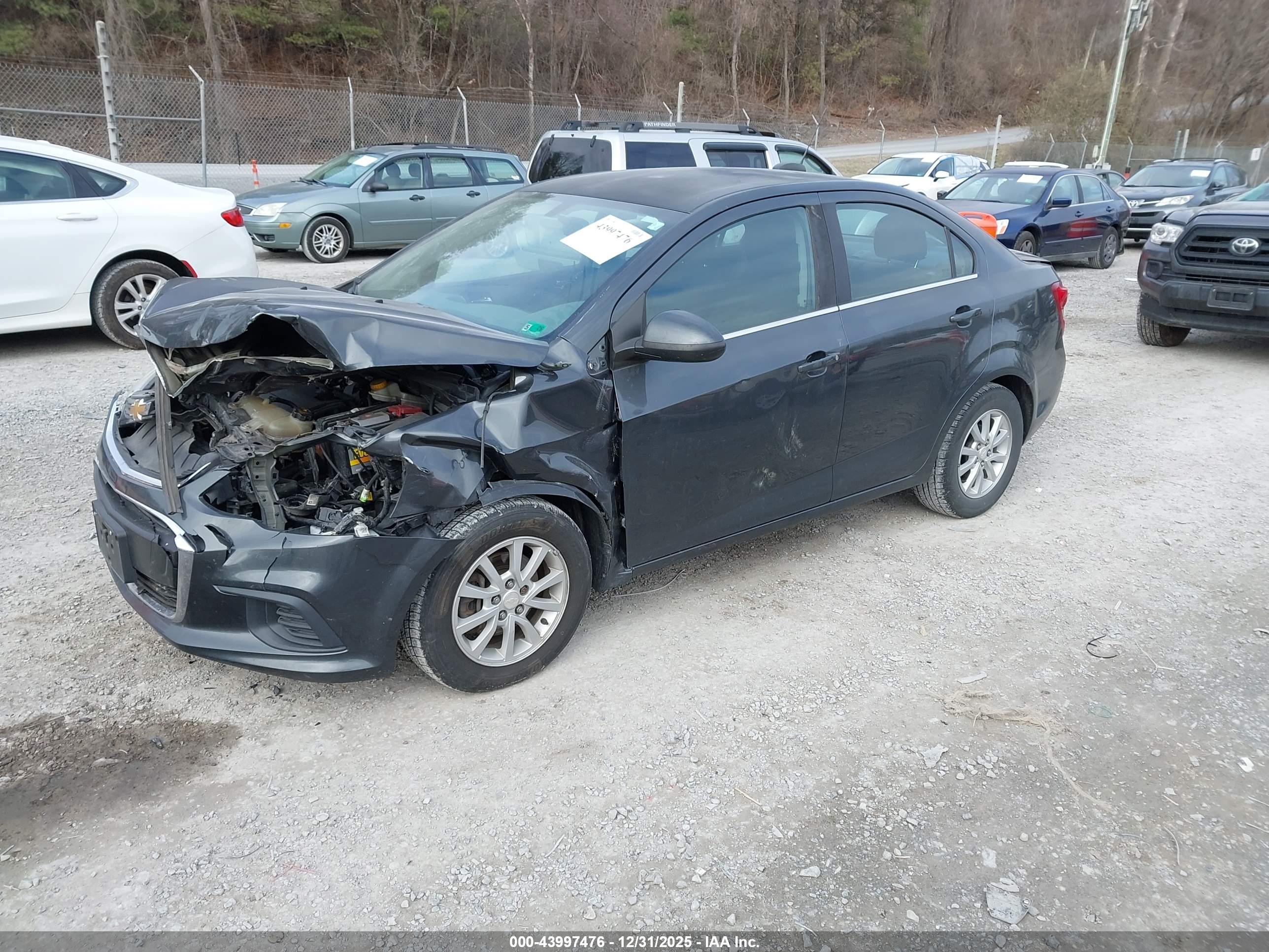 CHEVROLET SONIC image 2