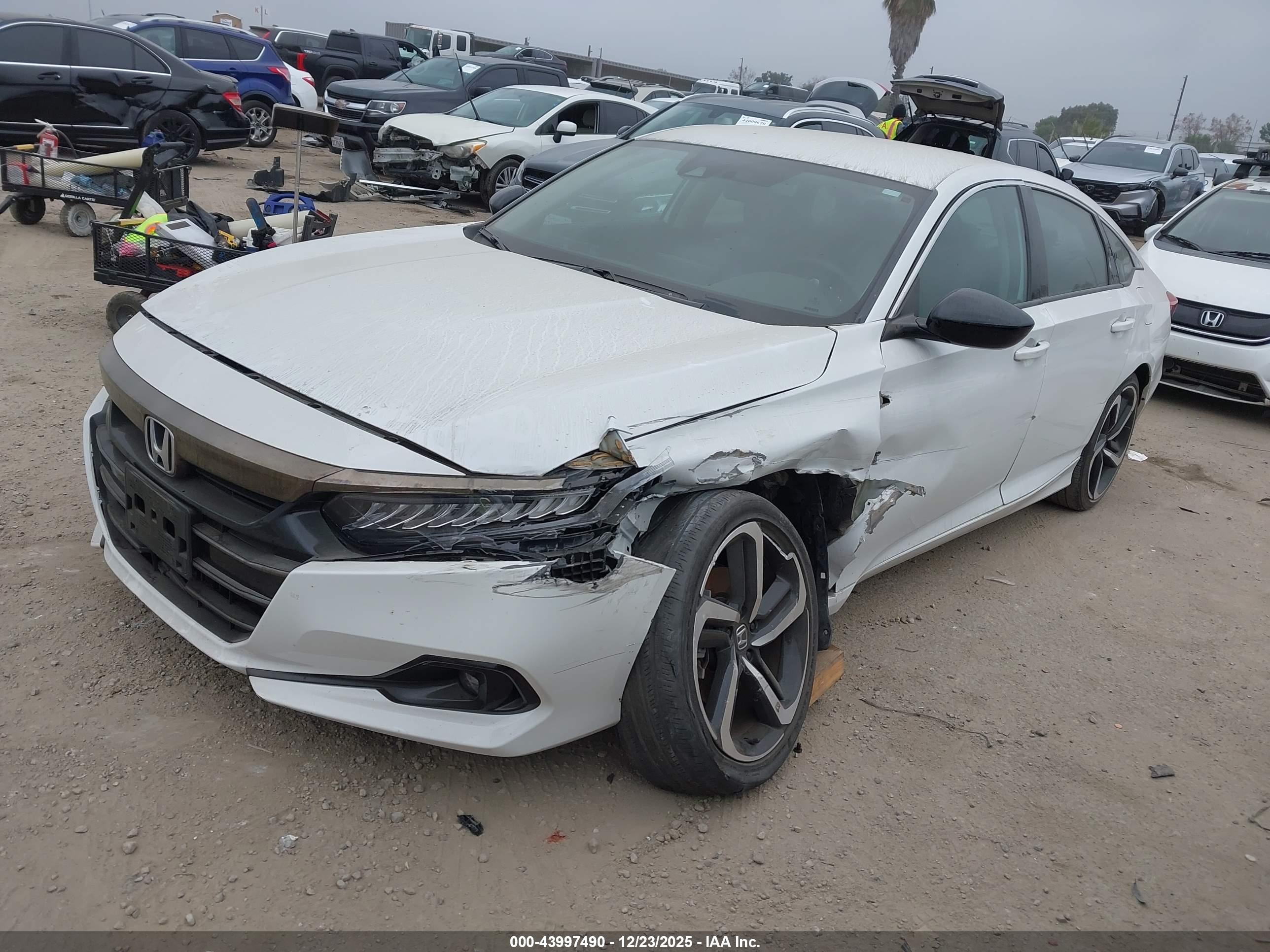 HONDA ACCORD image 2