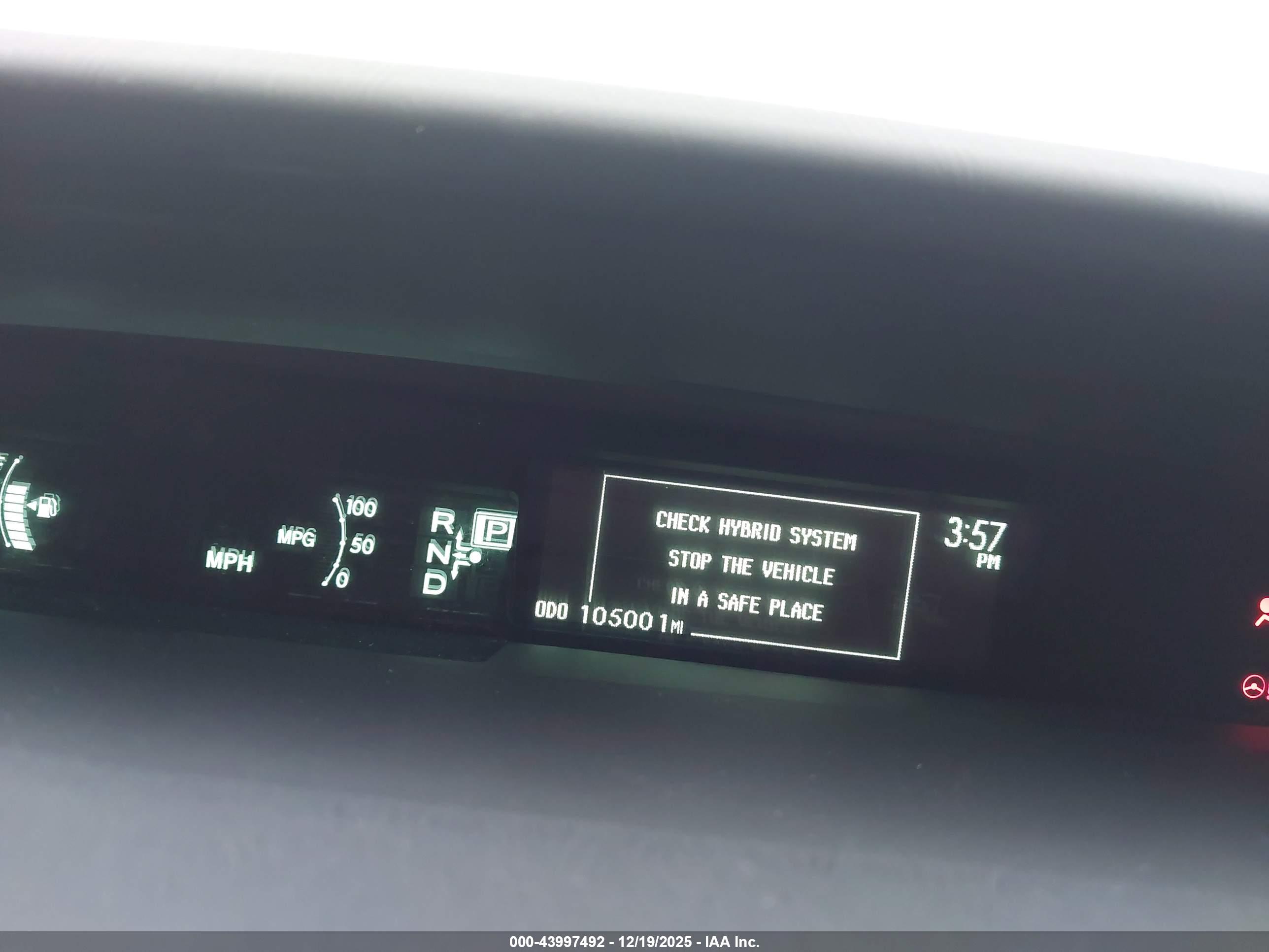TOYOTA PRIUS image 7