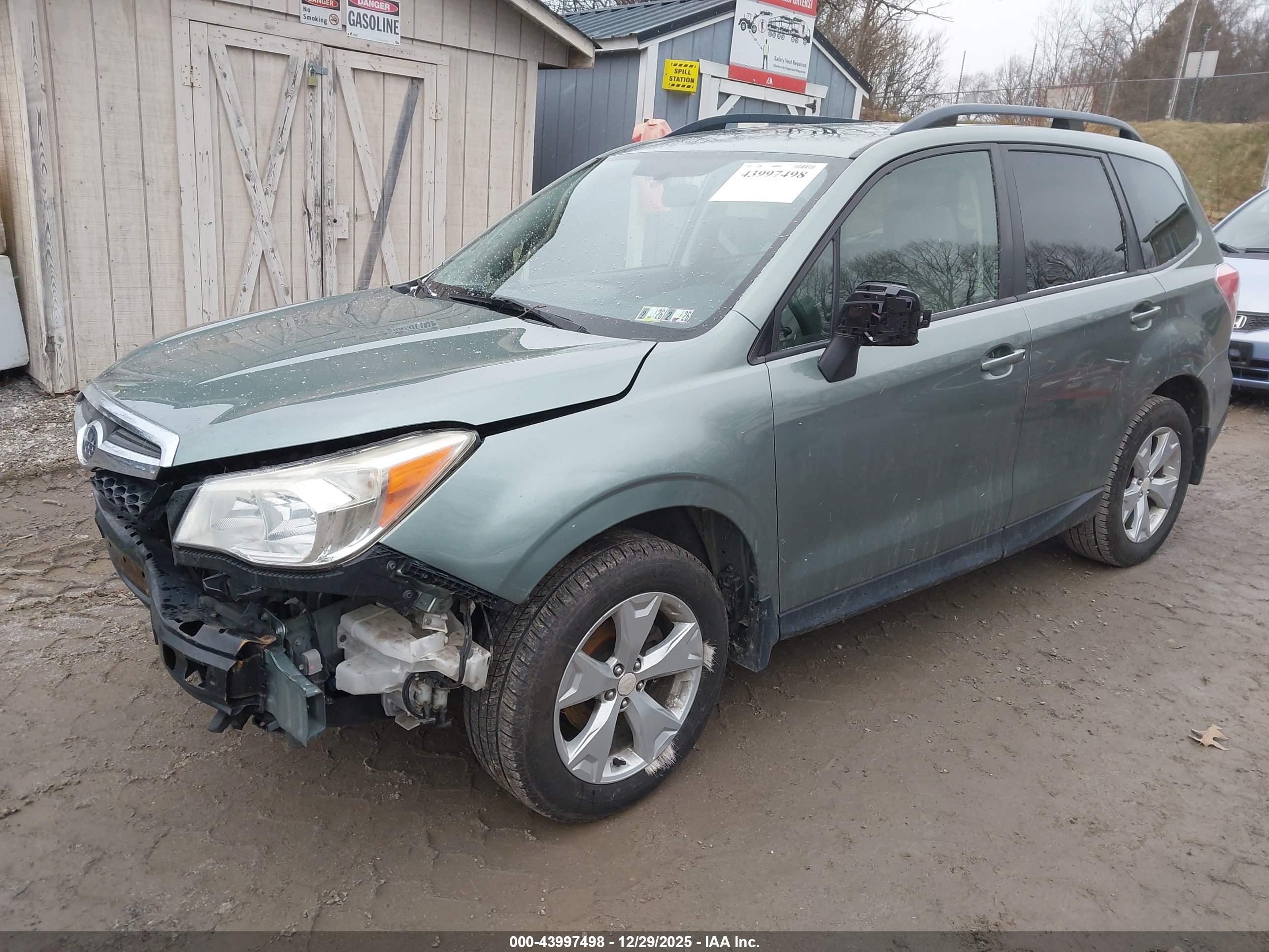 SUBARU FORESTER image 2