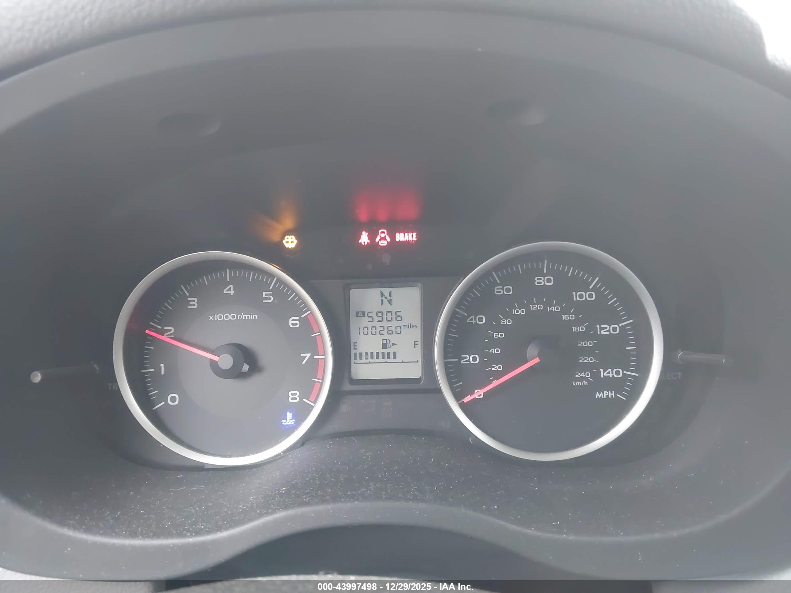 SUBARU FORESTER image 7