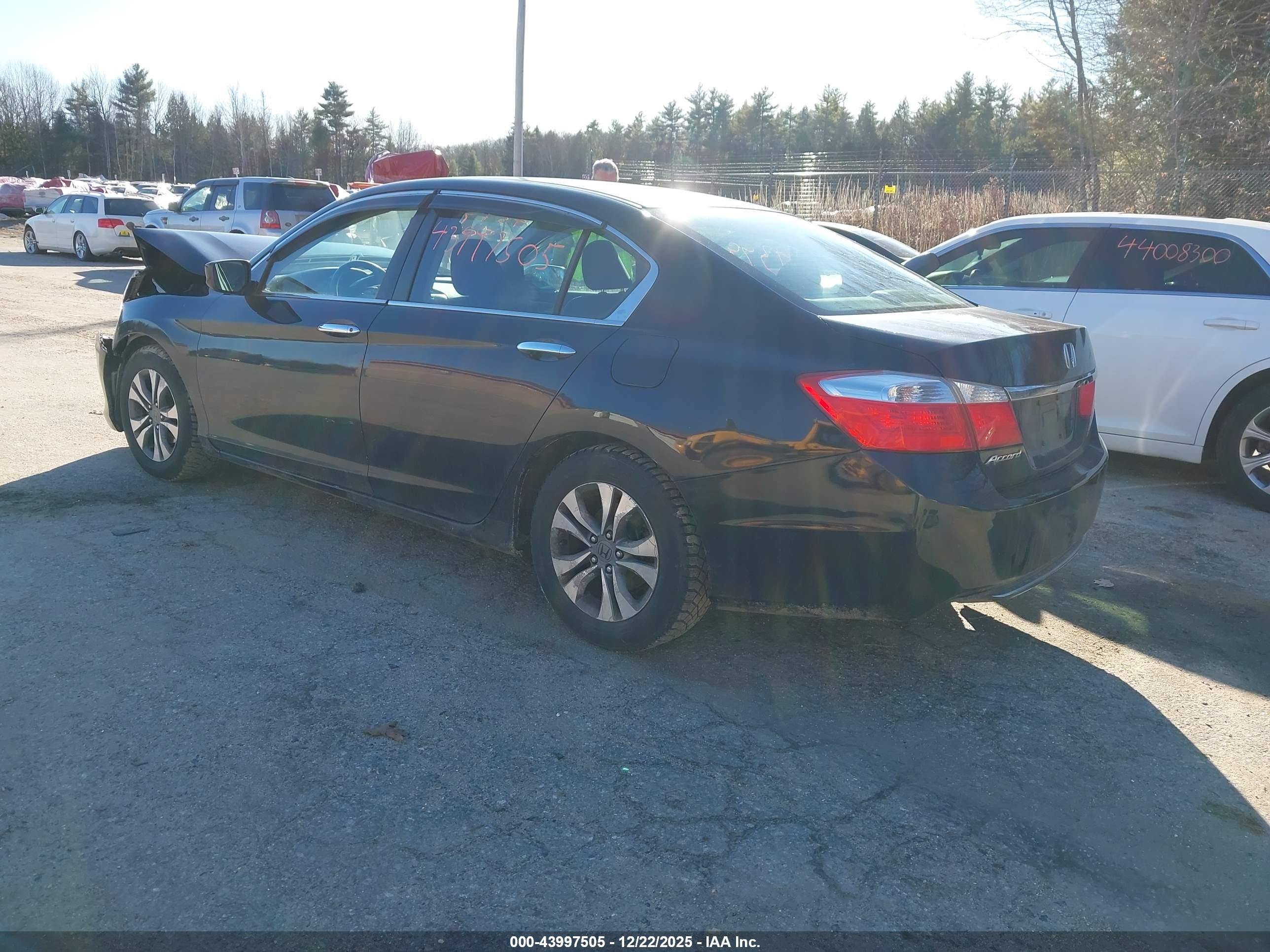 HONDA ACCORD image 3