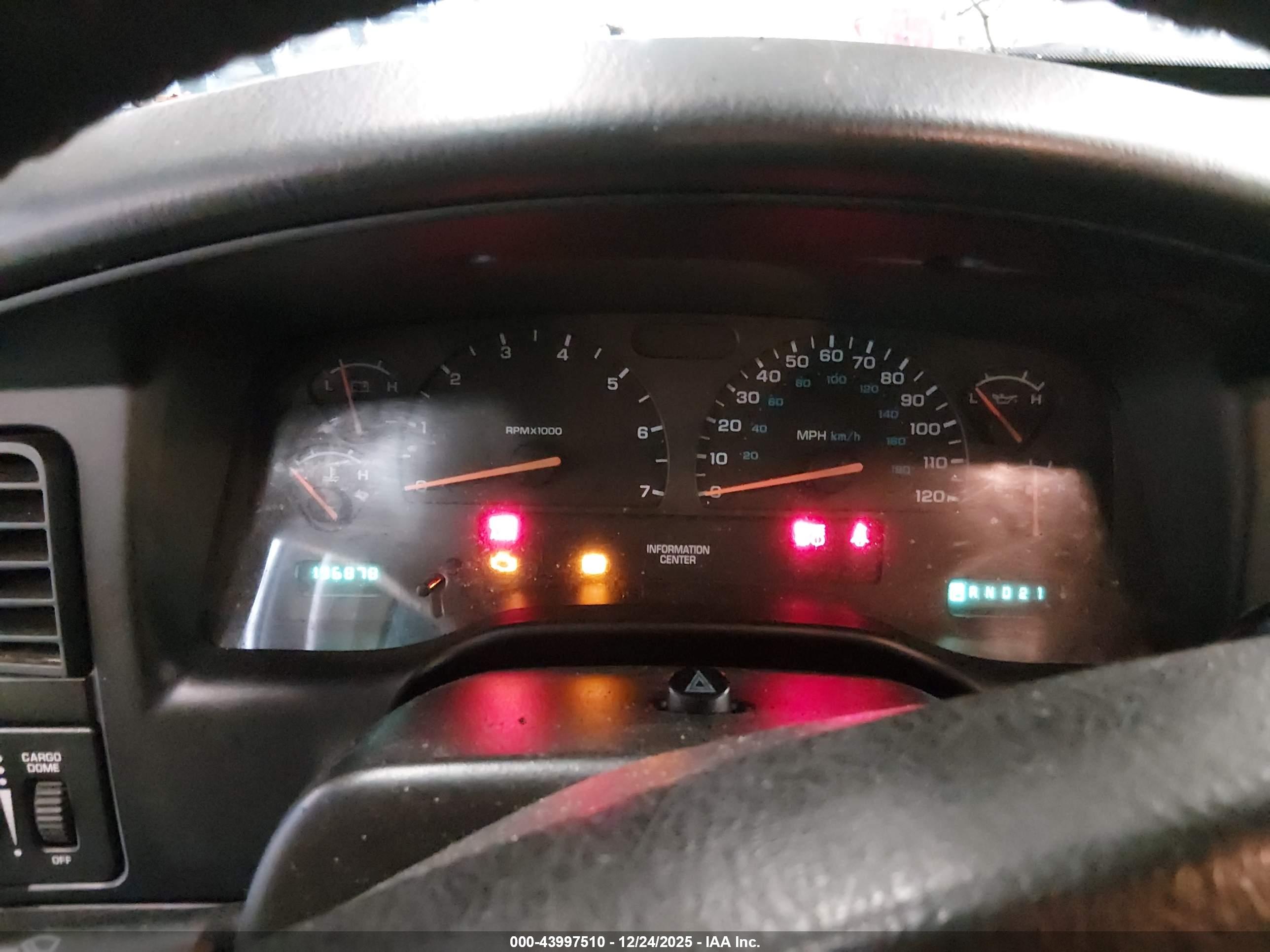 DODGE DAKOTA image 7