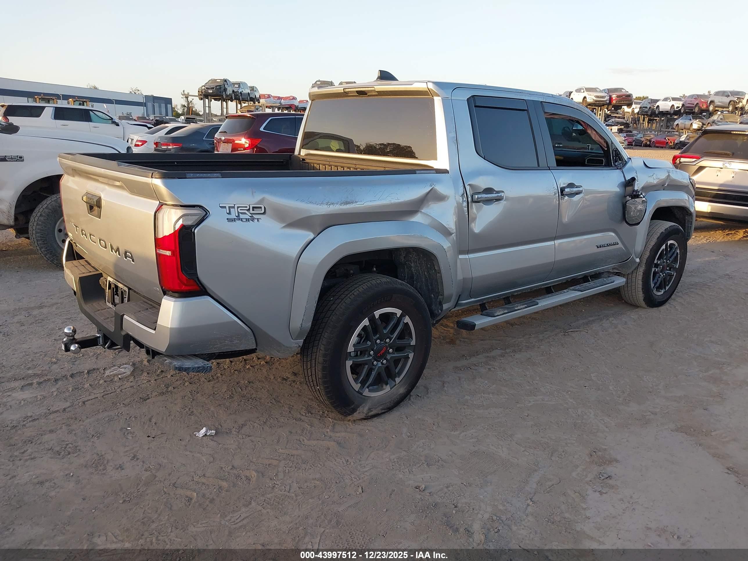 TOYOTA TACOMA image 4