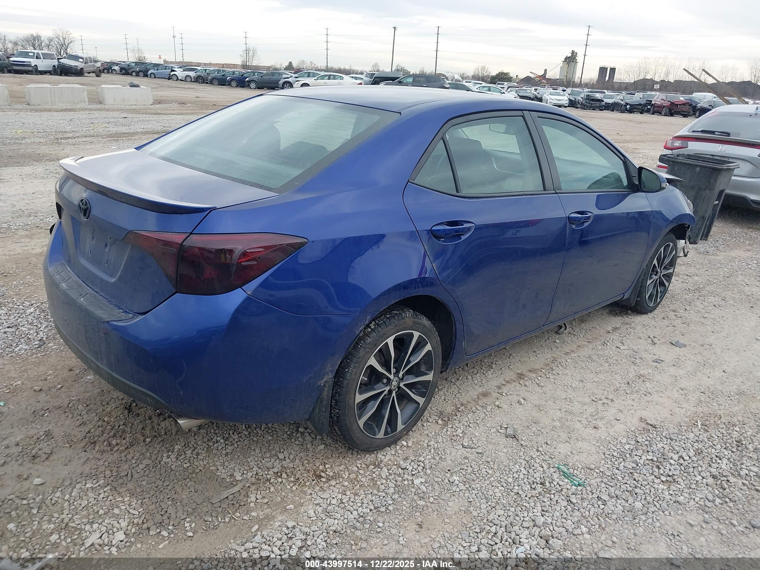 TOYOTA COROLLA image 4