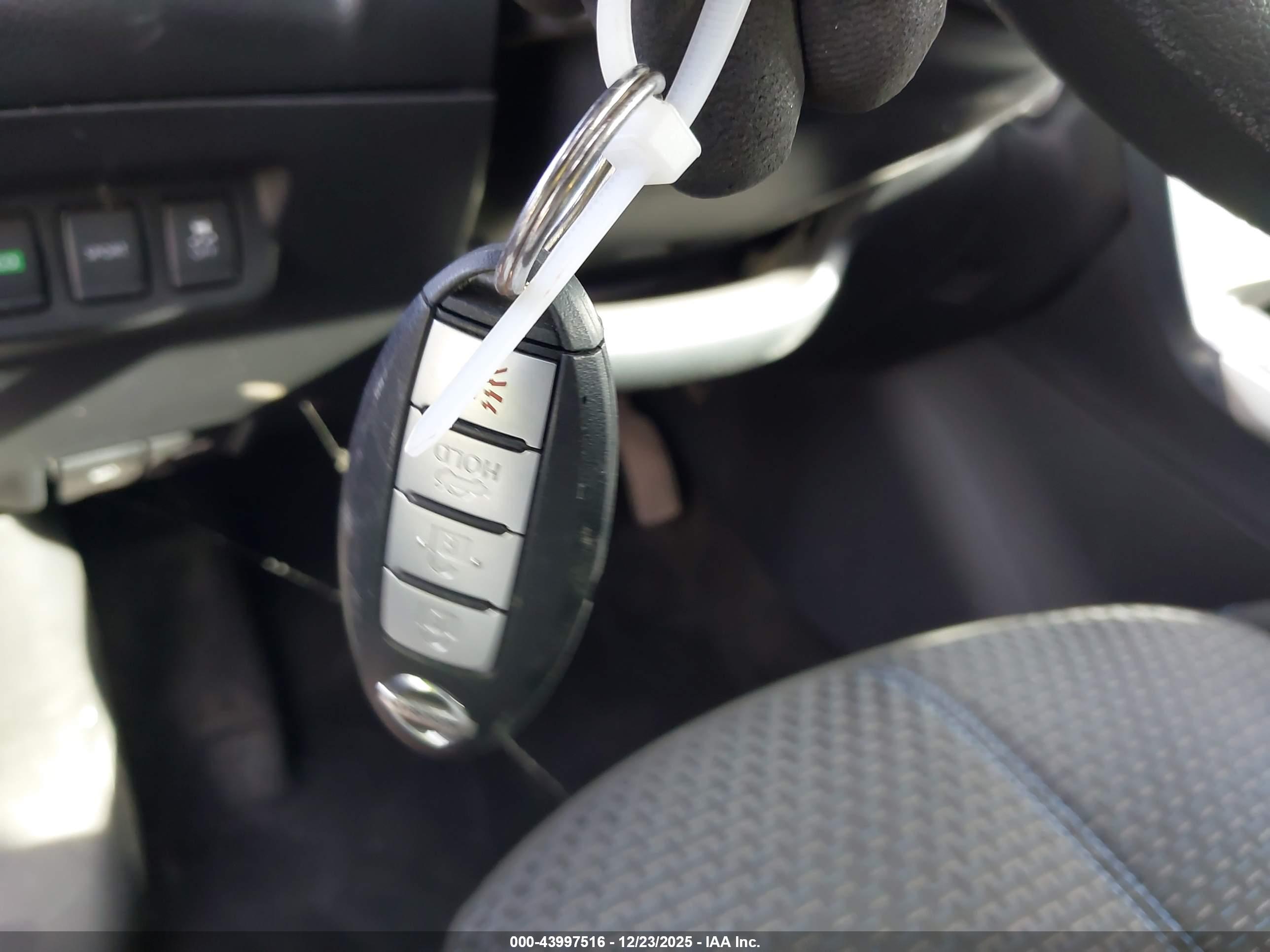 NISSAN SENTRA image 11