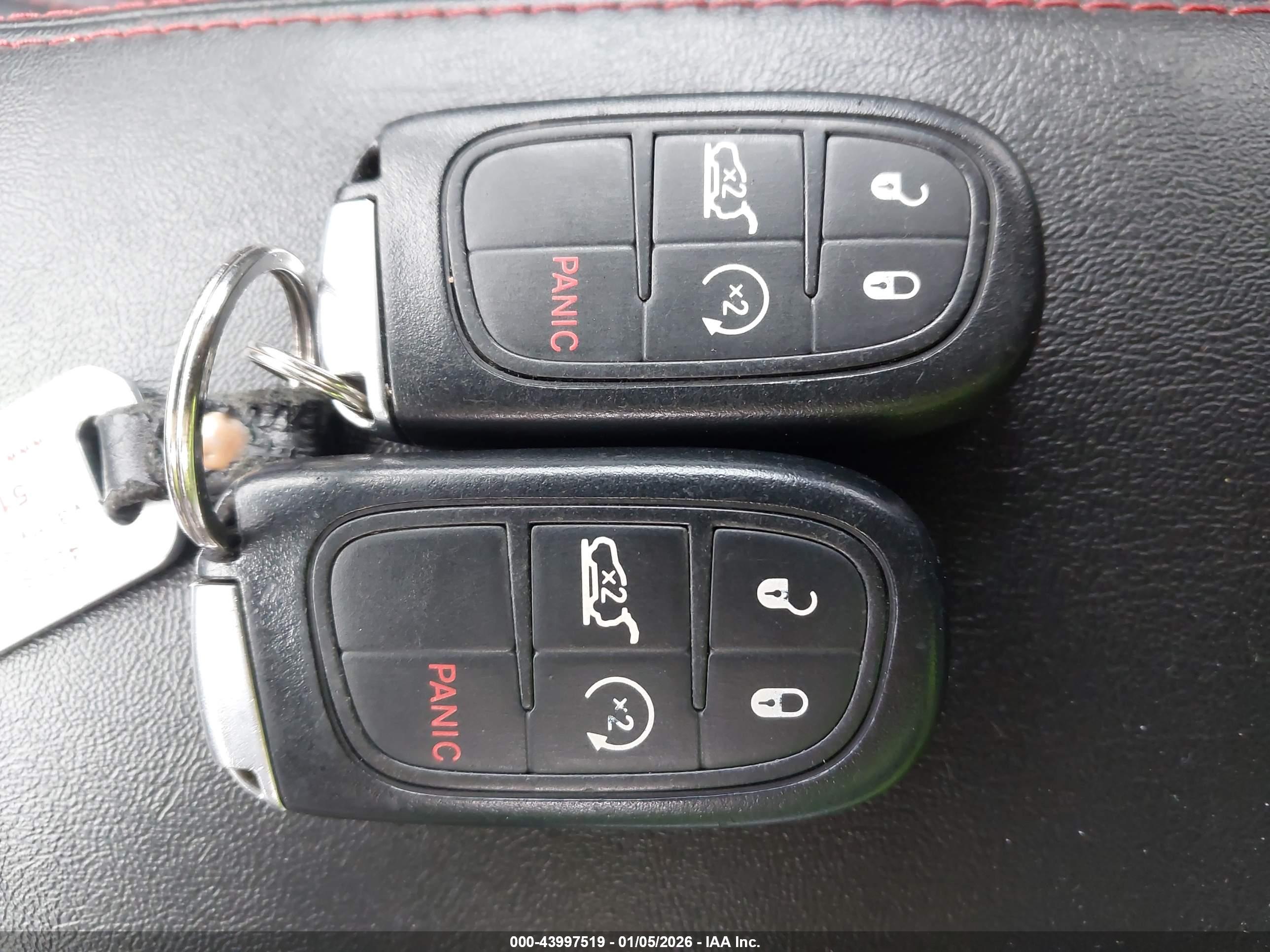 JEEP CHEROKEE image 11
