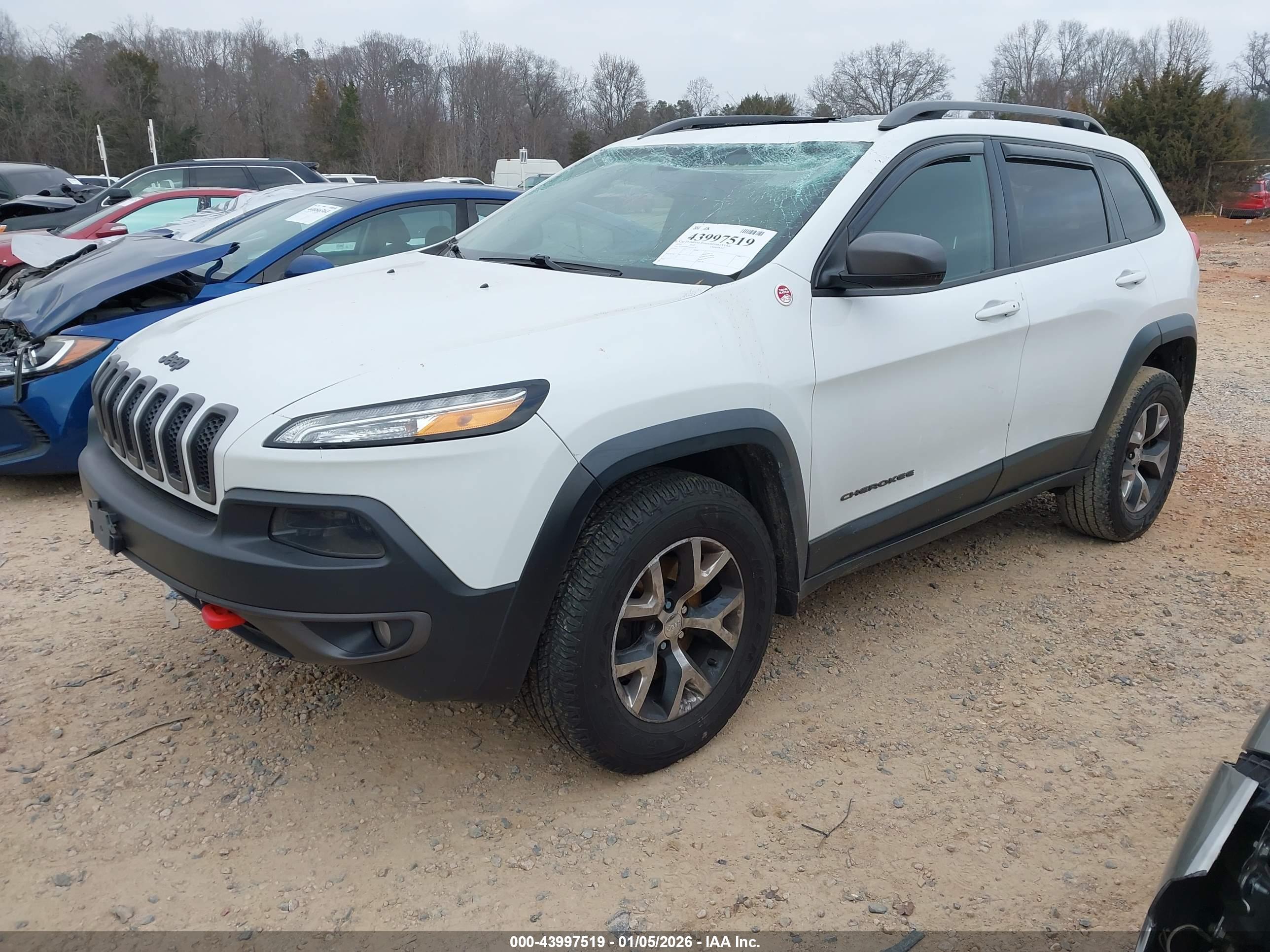 JEEP CHEROKEE image 2
