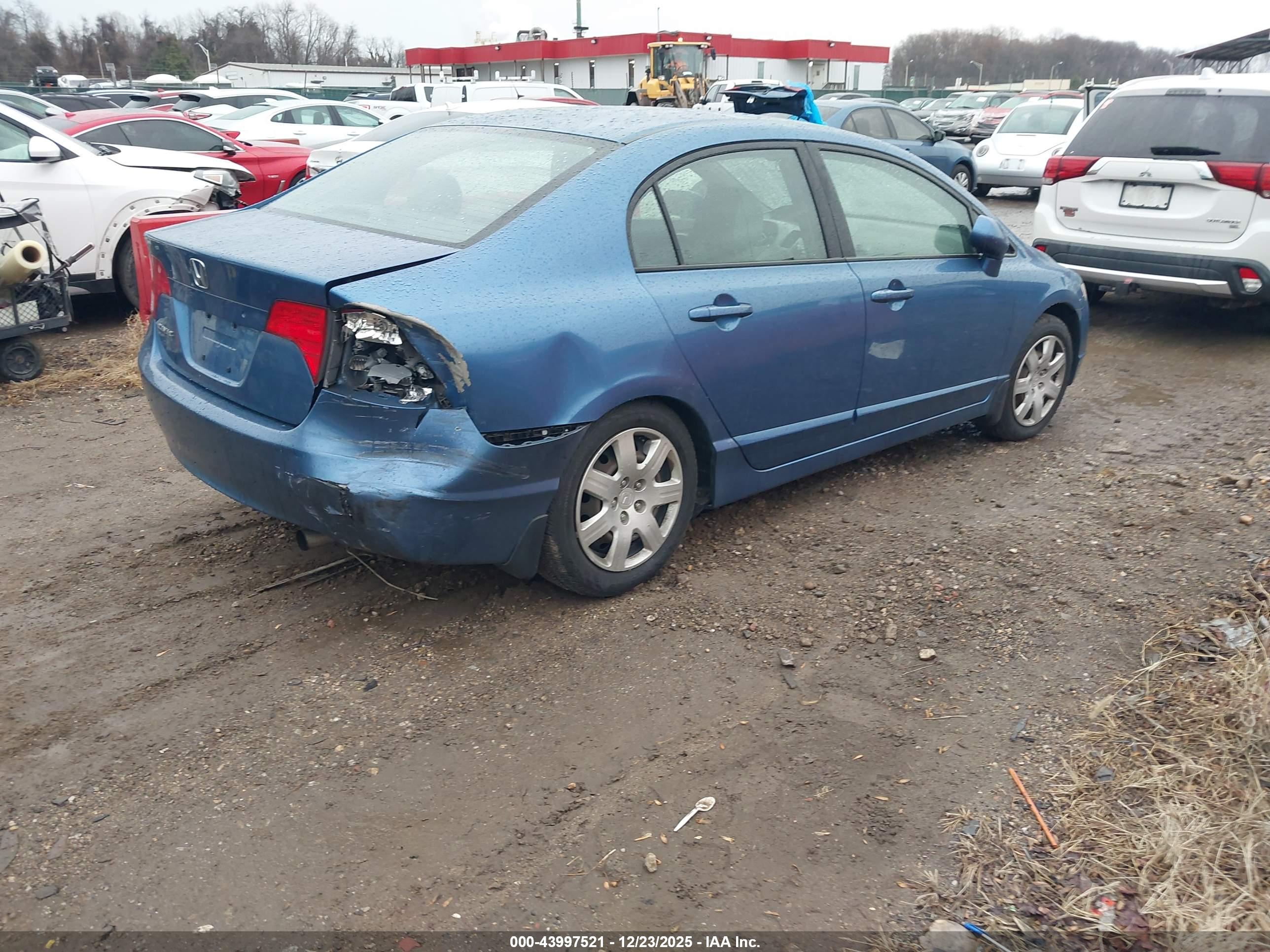 HONDA CIVIC image 4