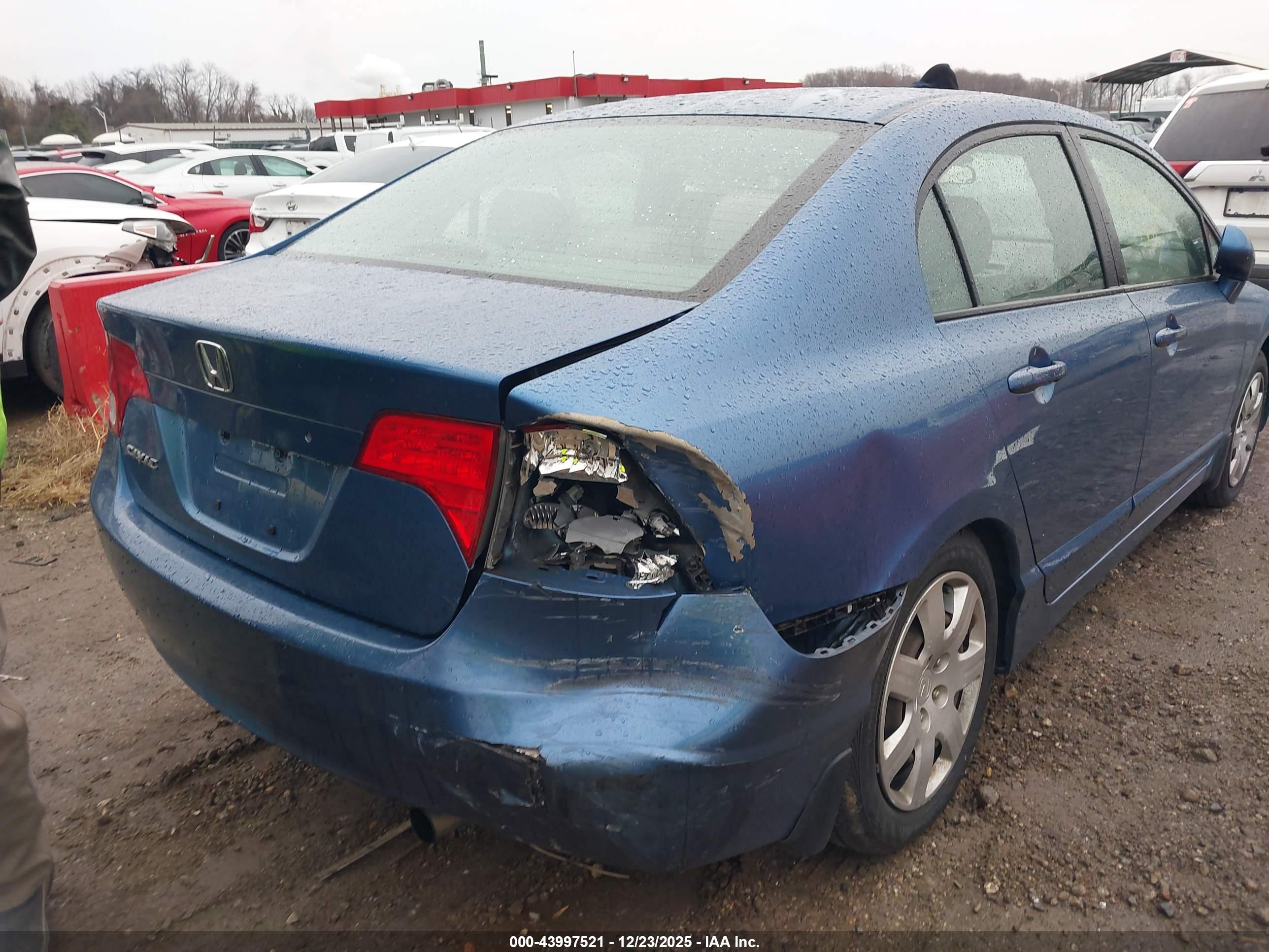 HONDA CIVIC image 6