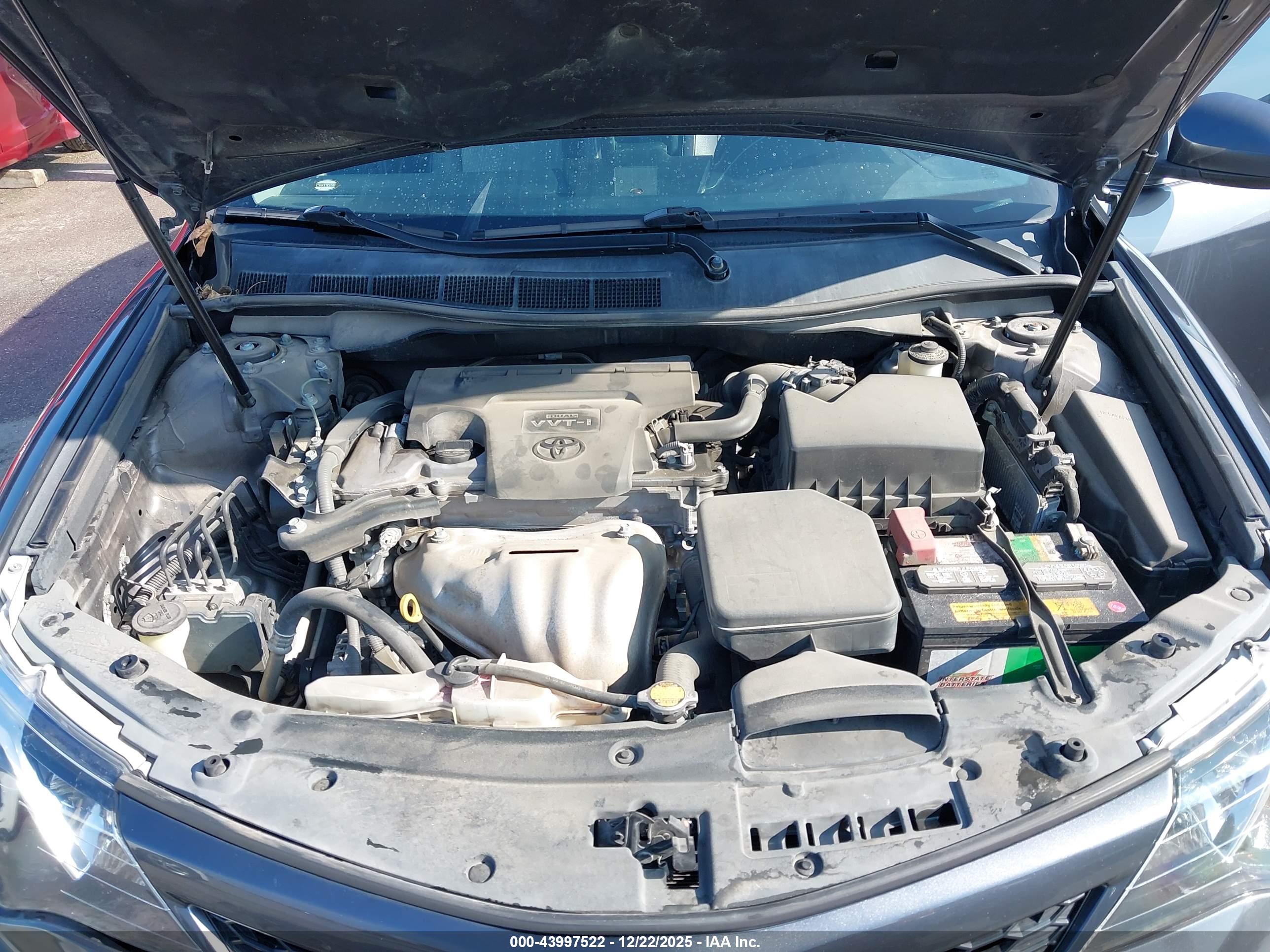 TOYOTA CAMRY image 10