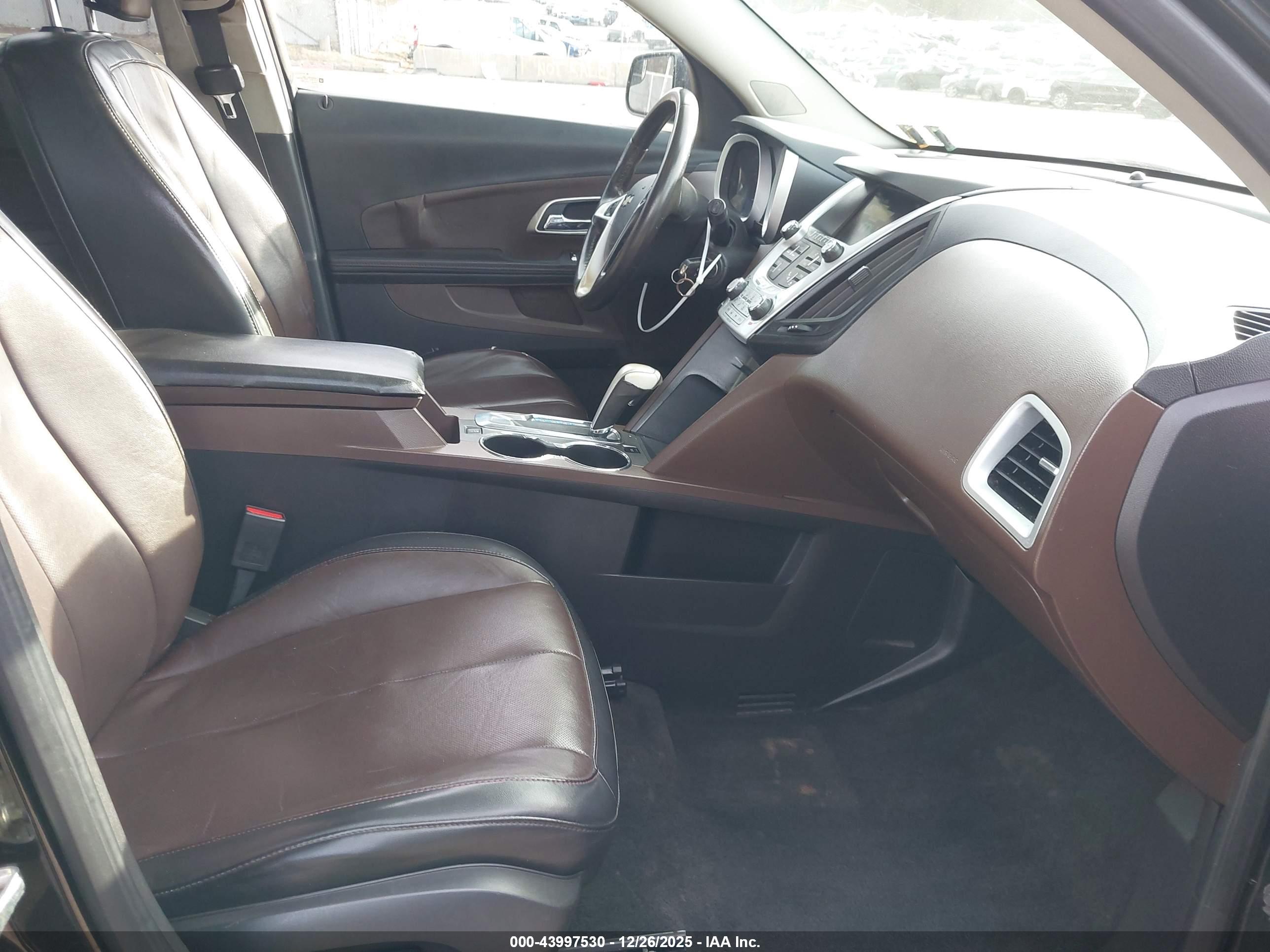 CHEVROLET EQUINOX image 5