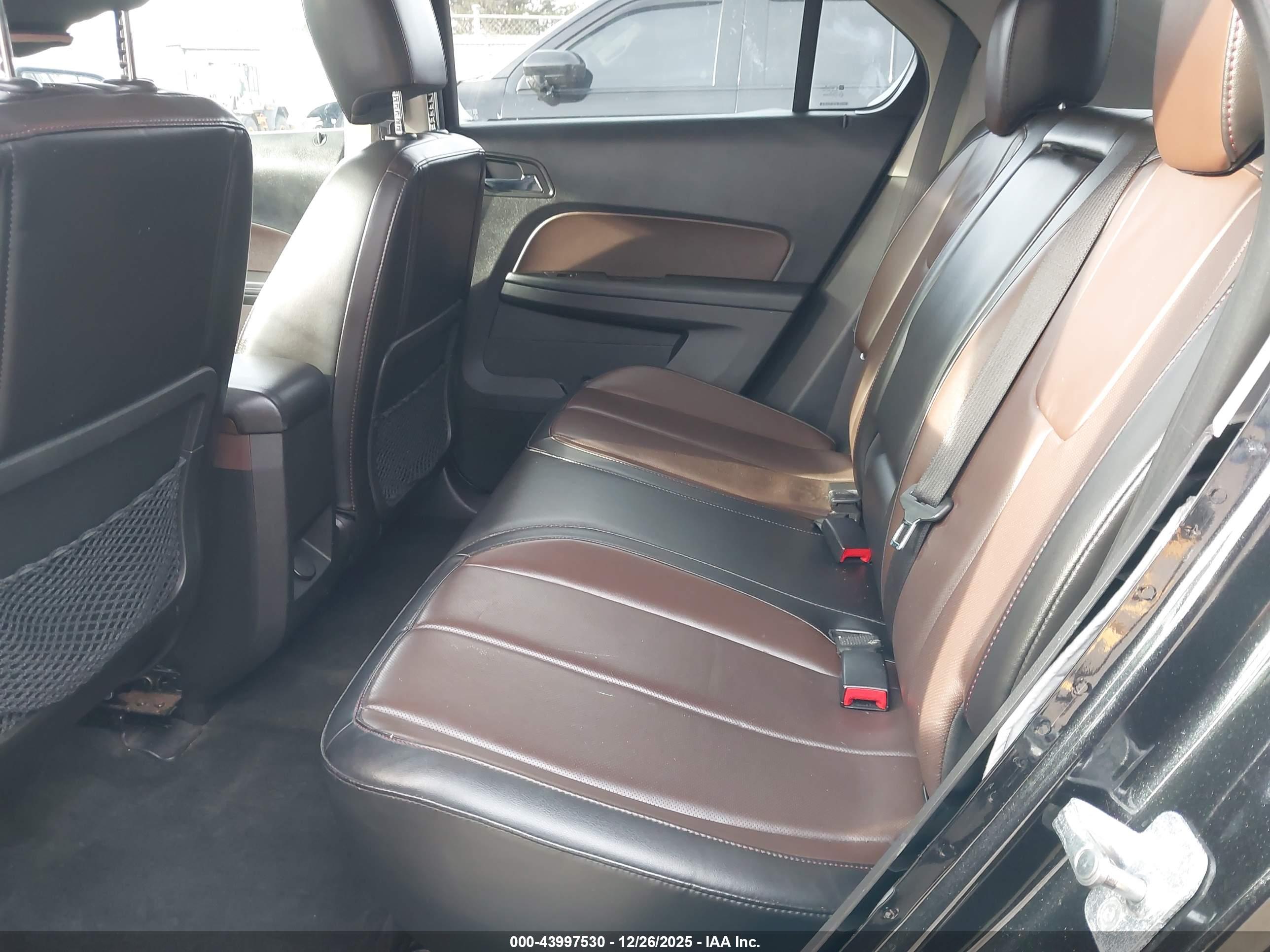 CHEVROLET EQUINOX image 8
