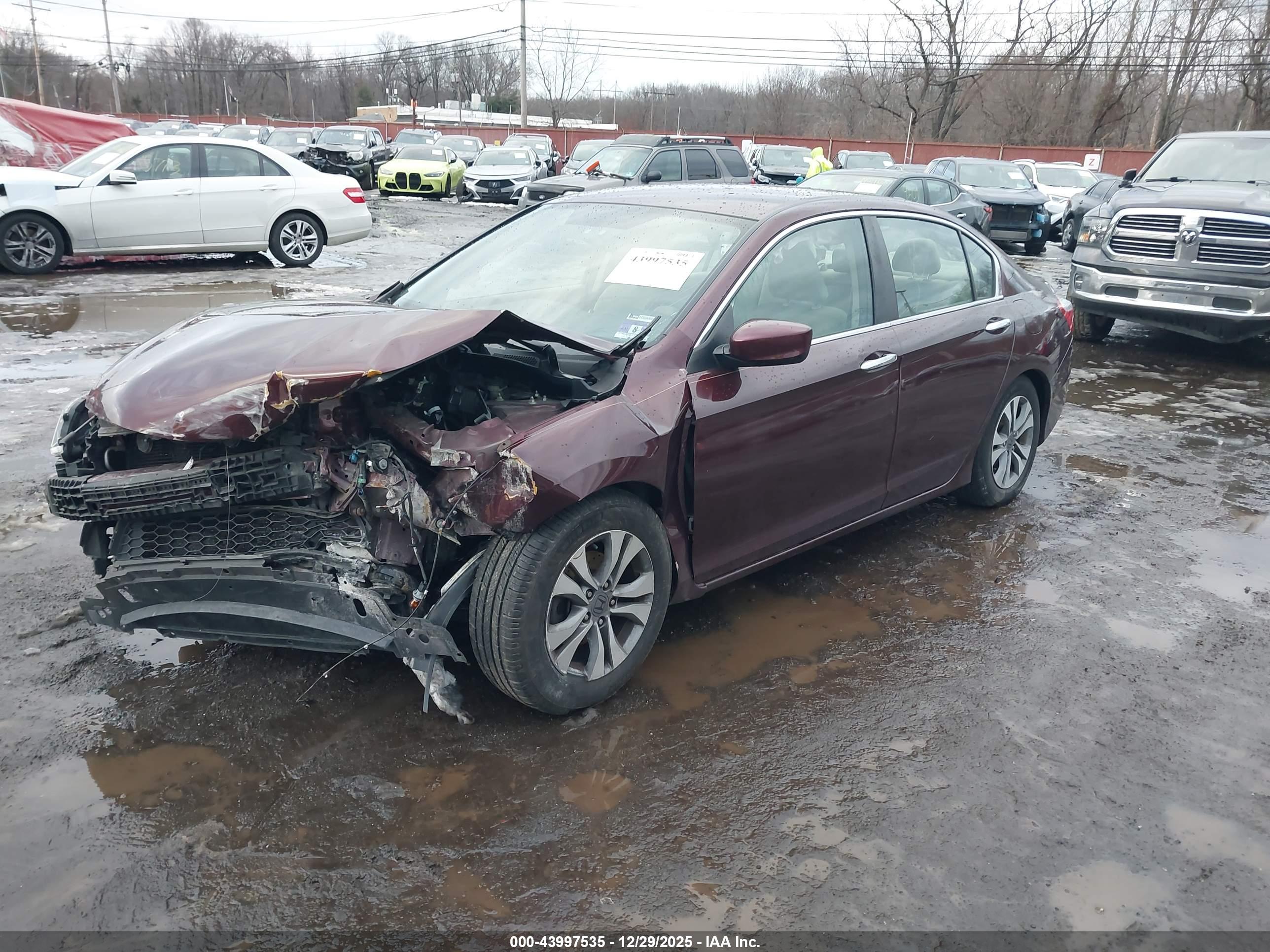 HONDA ACCORD image 2
