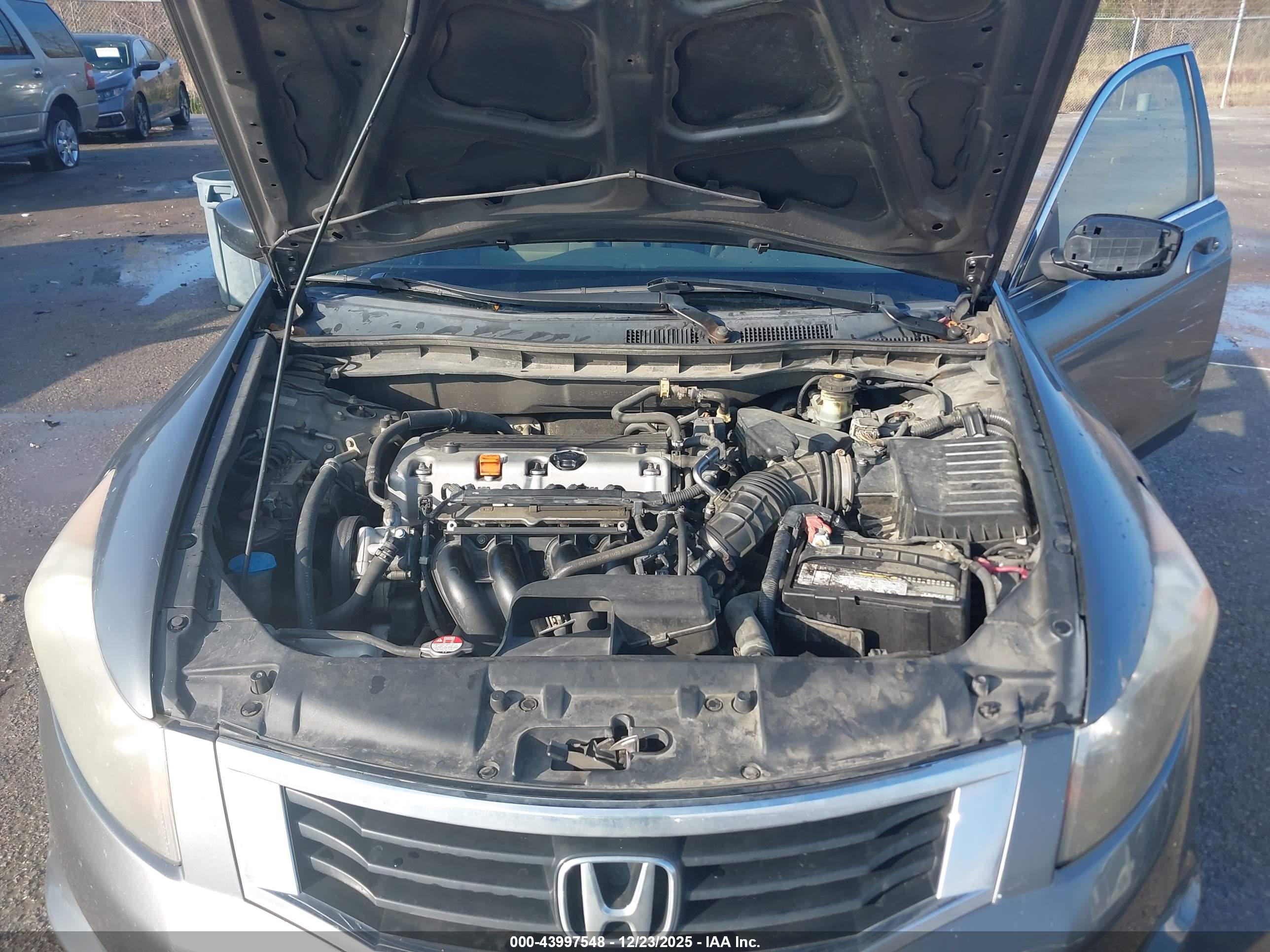 HONDA ACCORD image 10