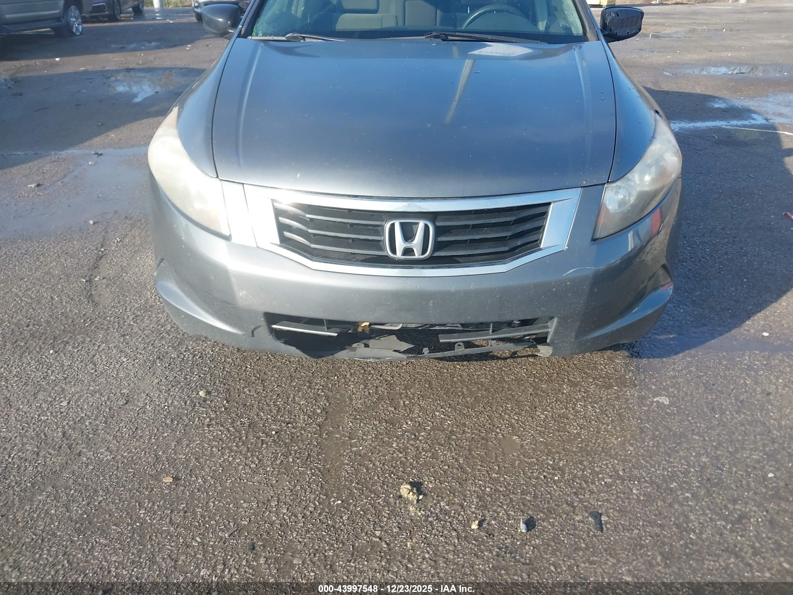 HONDA ACCORD image 6