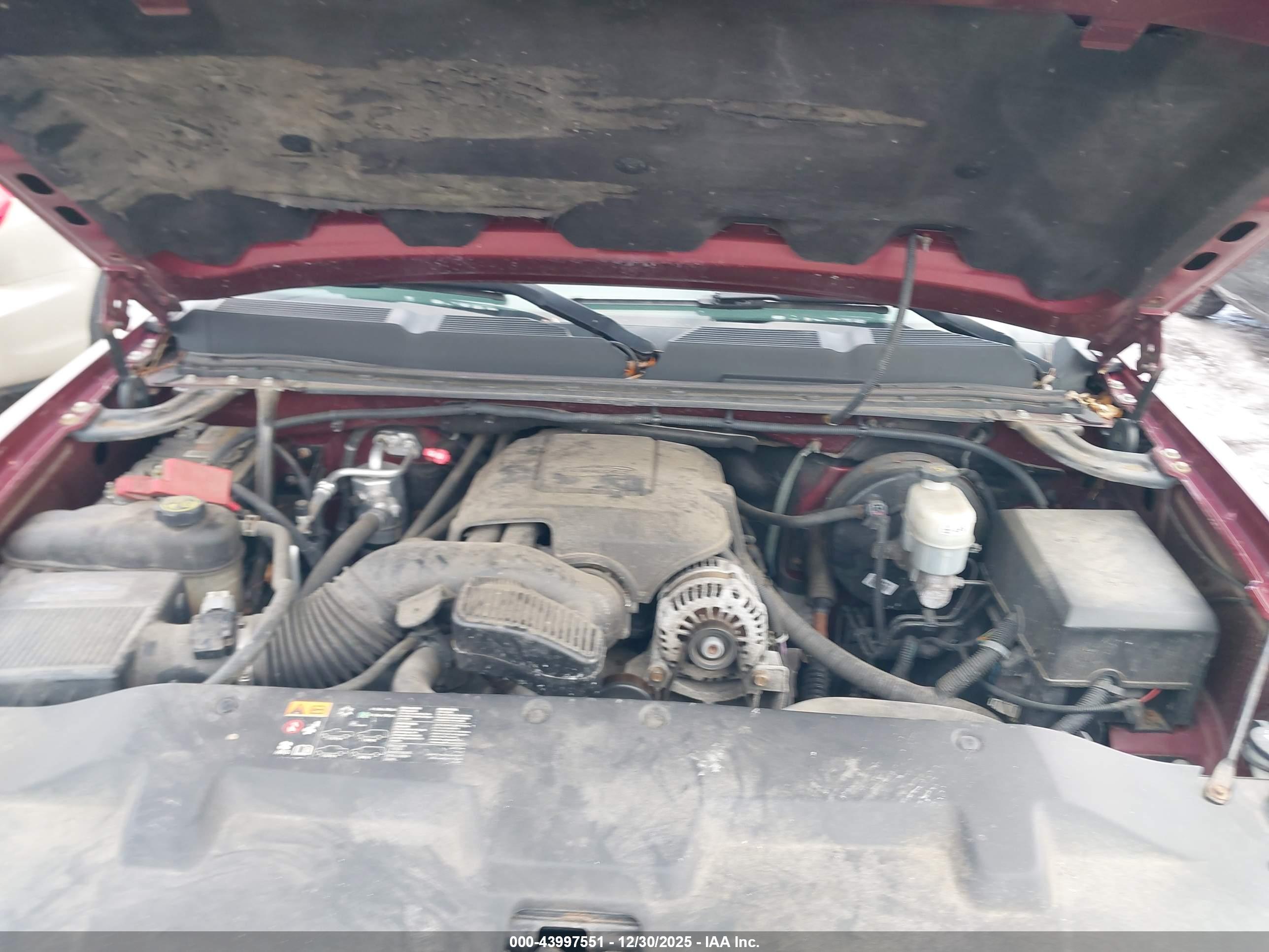 CHEVROLET SILVERADO image 10