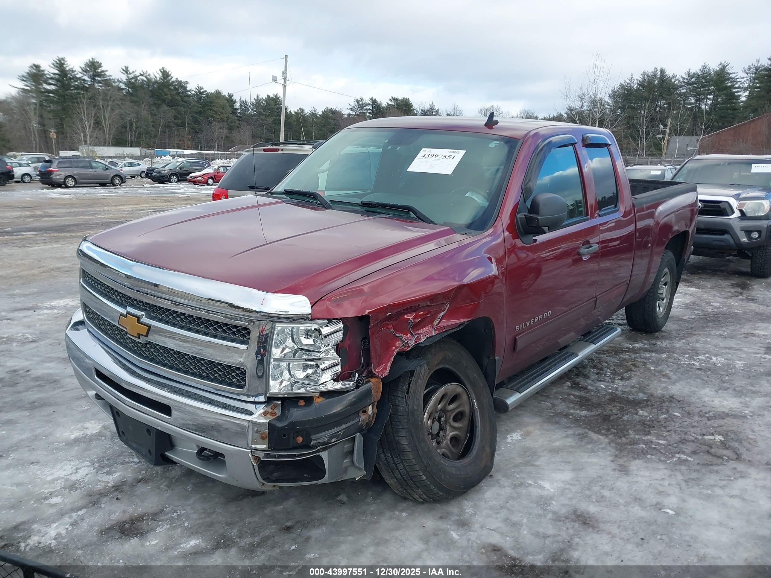 CHEVROLET SILVERADO image 2