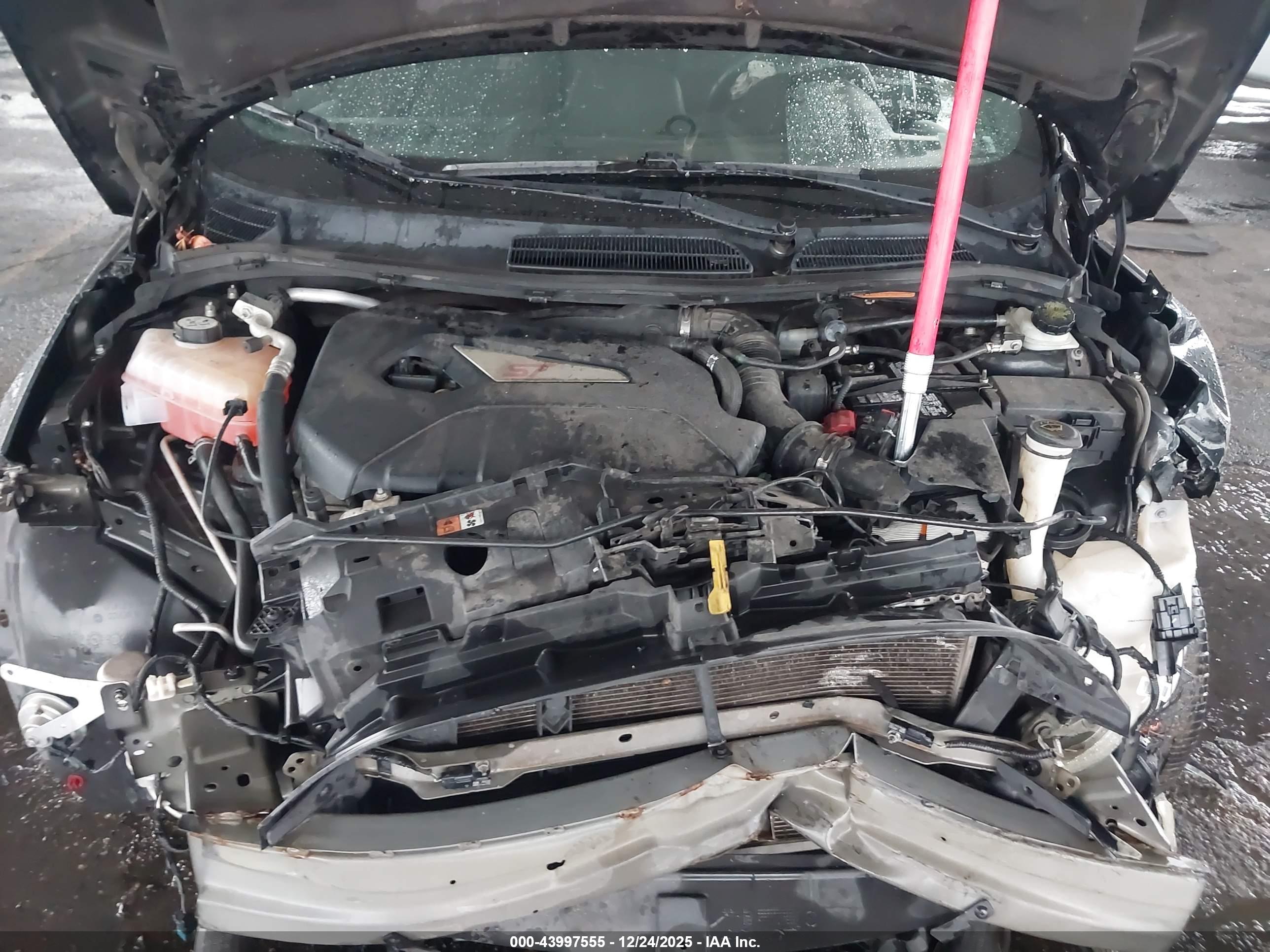 FORD FIESTA image 10