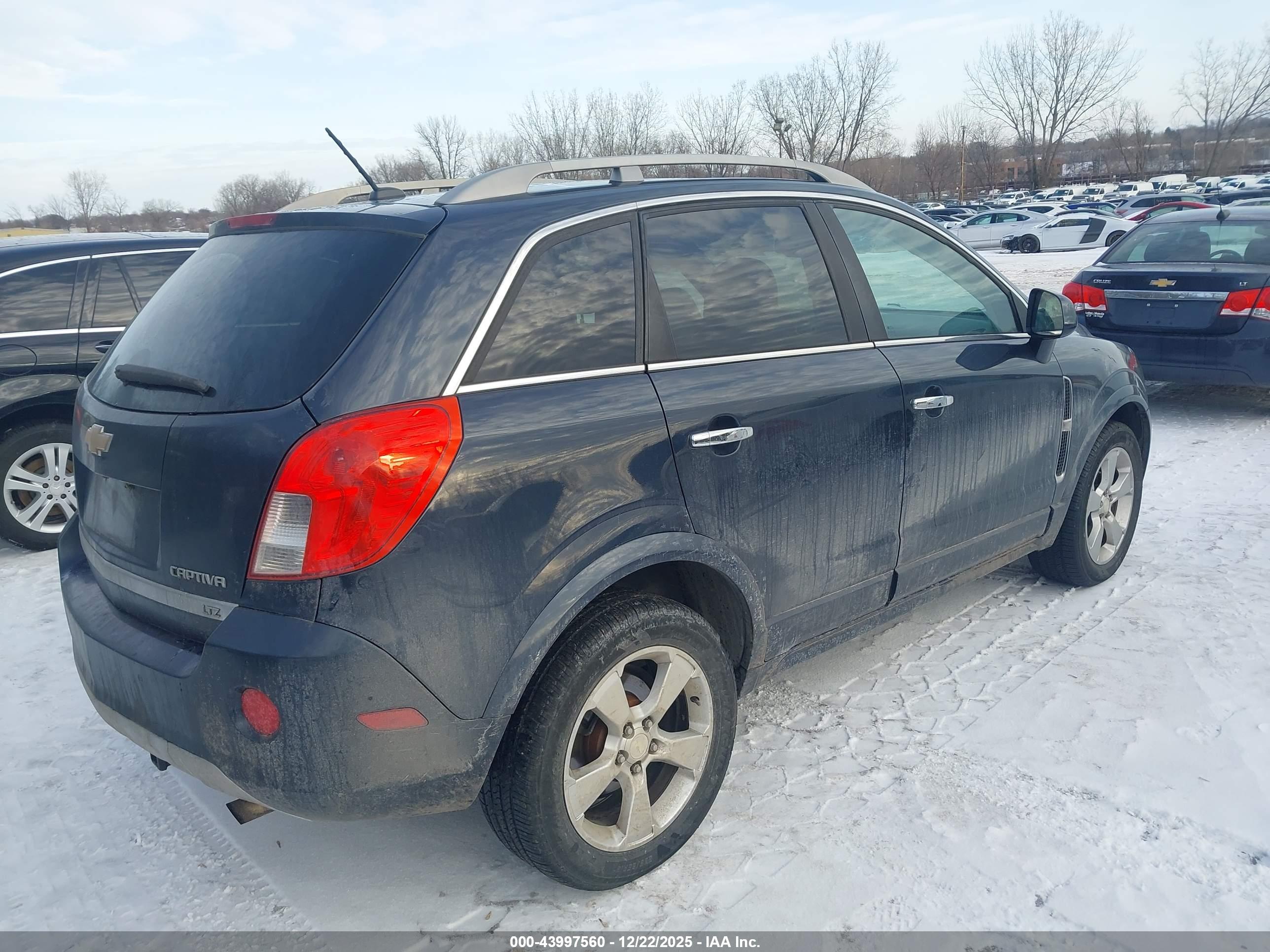 CHEVROLET CAPTIVA image 4