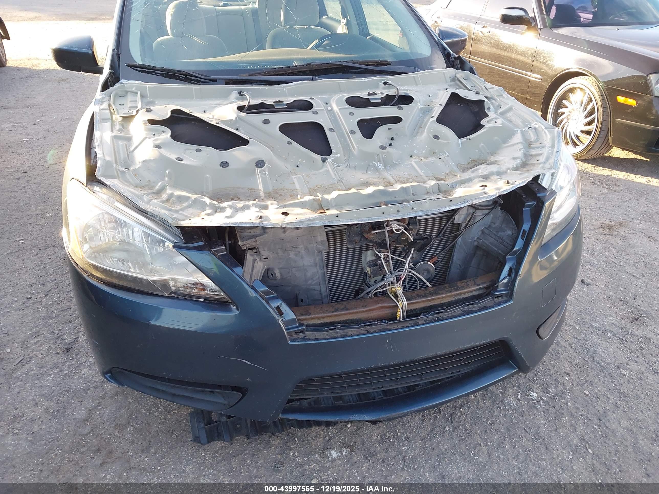 NISSAN SENTRA image 6