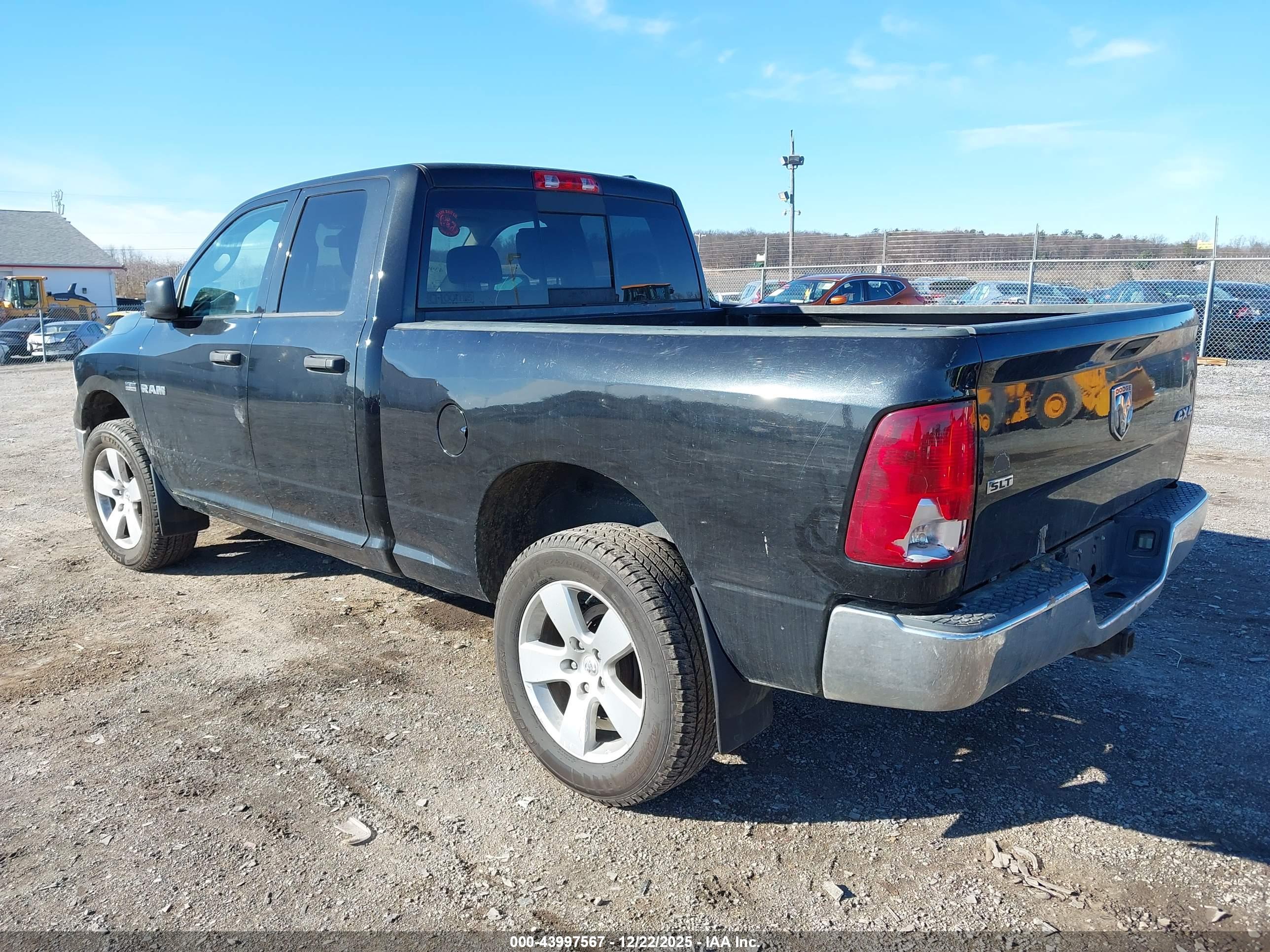 DODGE RAM image 3