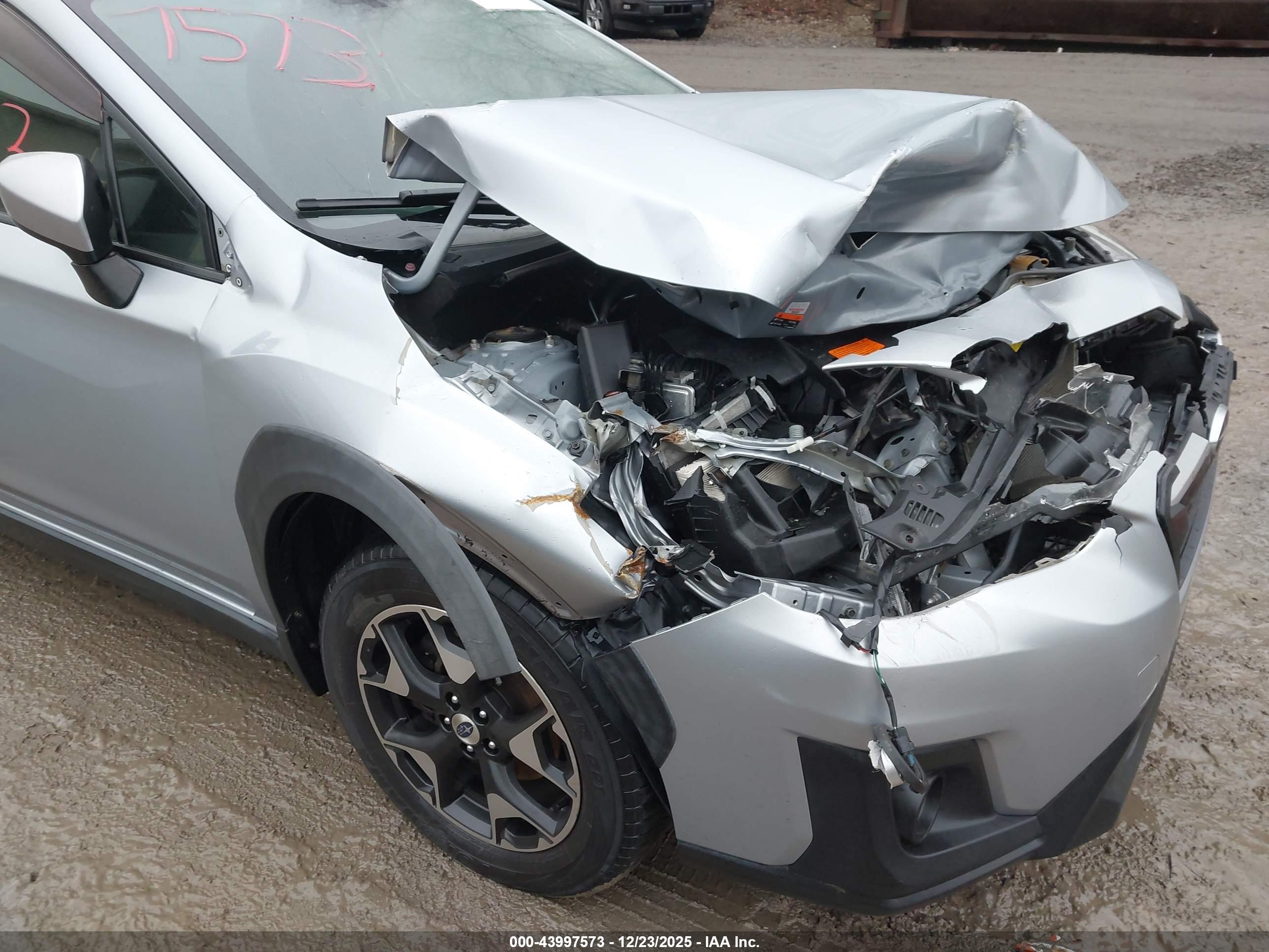 SUBARU CROSSTREK image 6