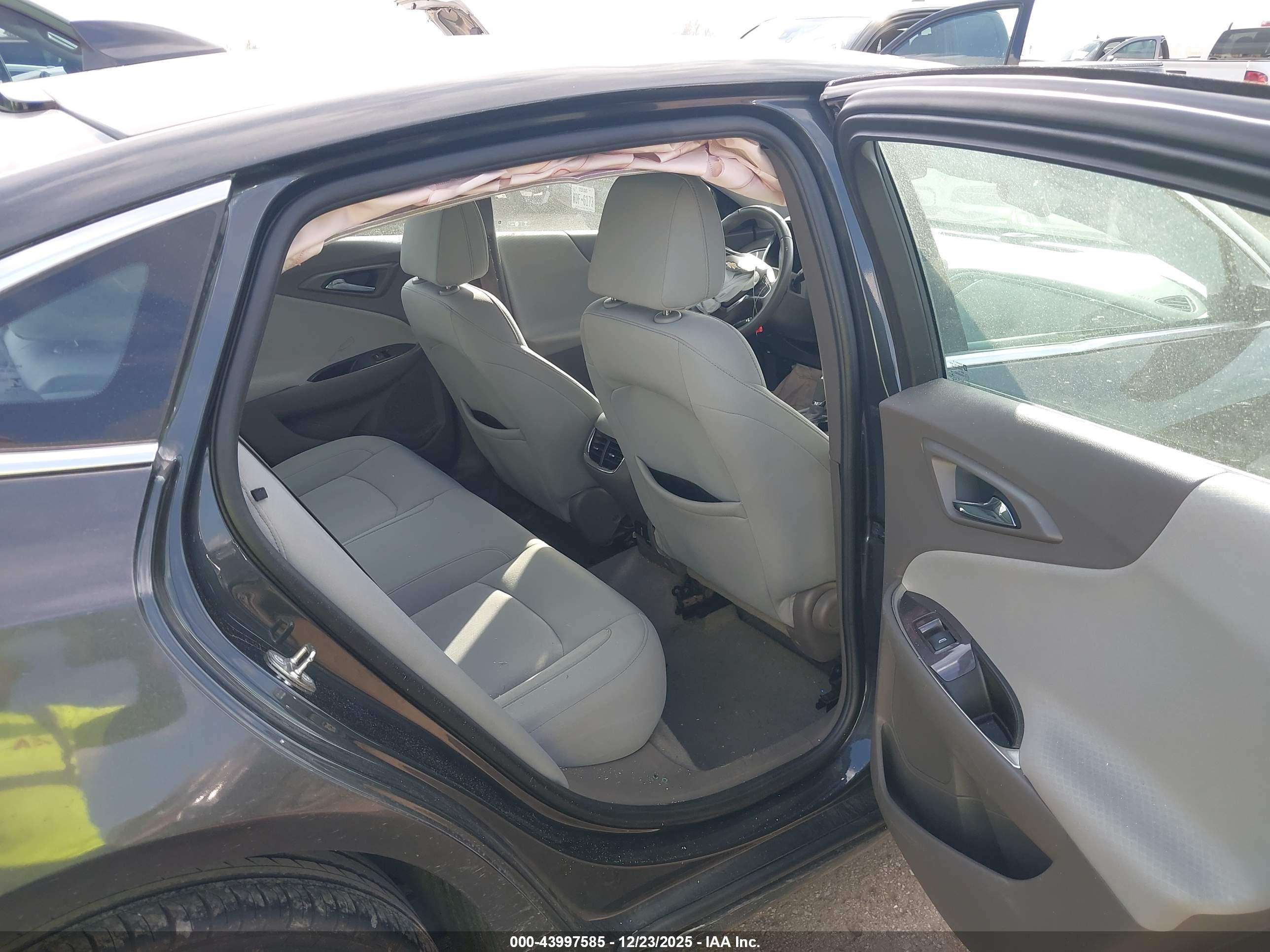 CHEVROLET MALIBU image 8