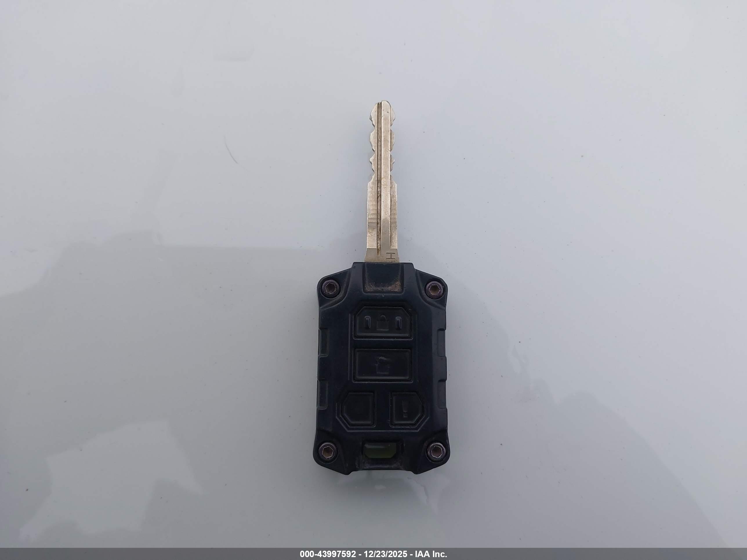 TOYOTA TACOMA image 11