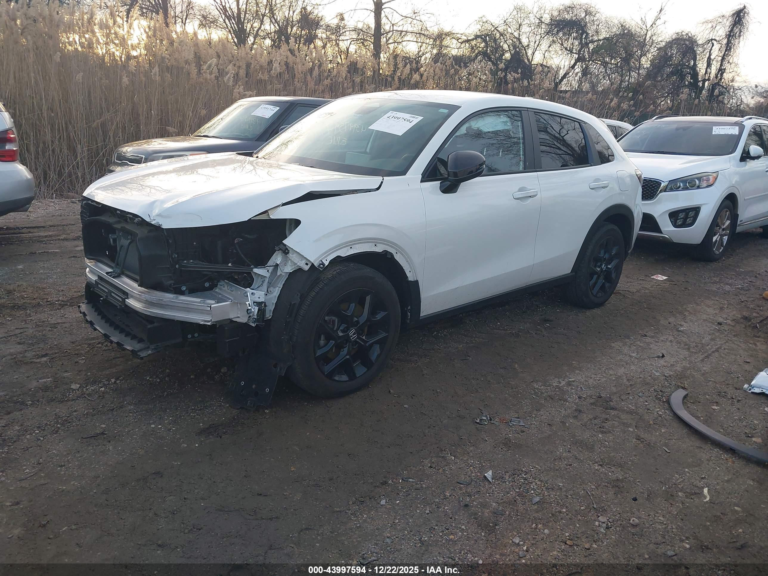 HONDA HR-V image 2