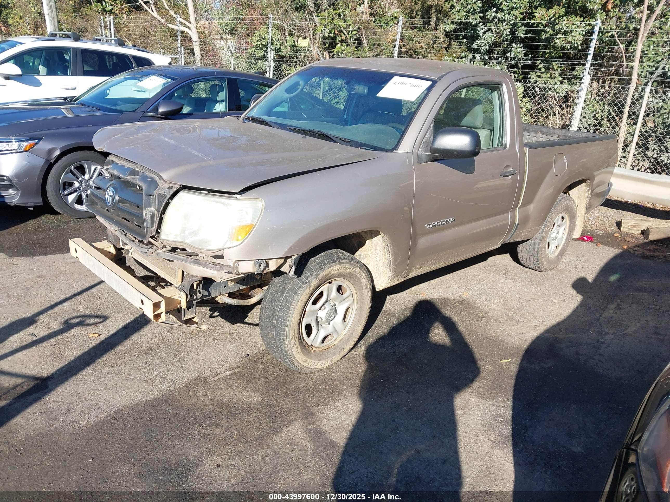 TOYOTA TACOMA image 2