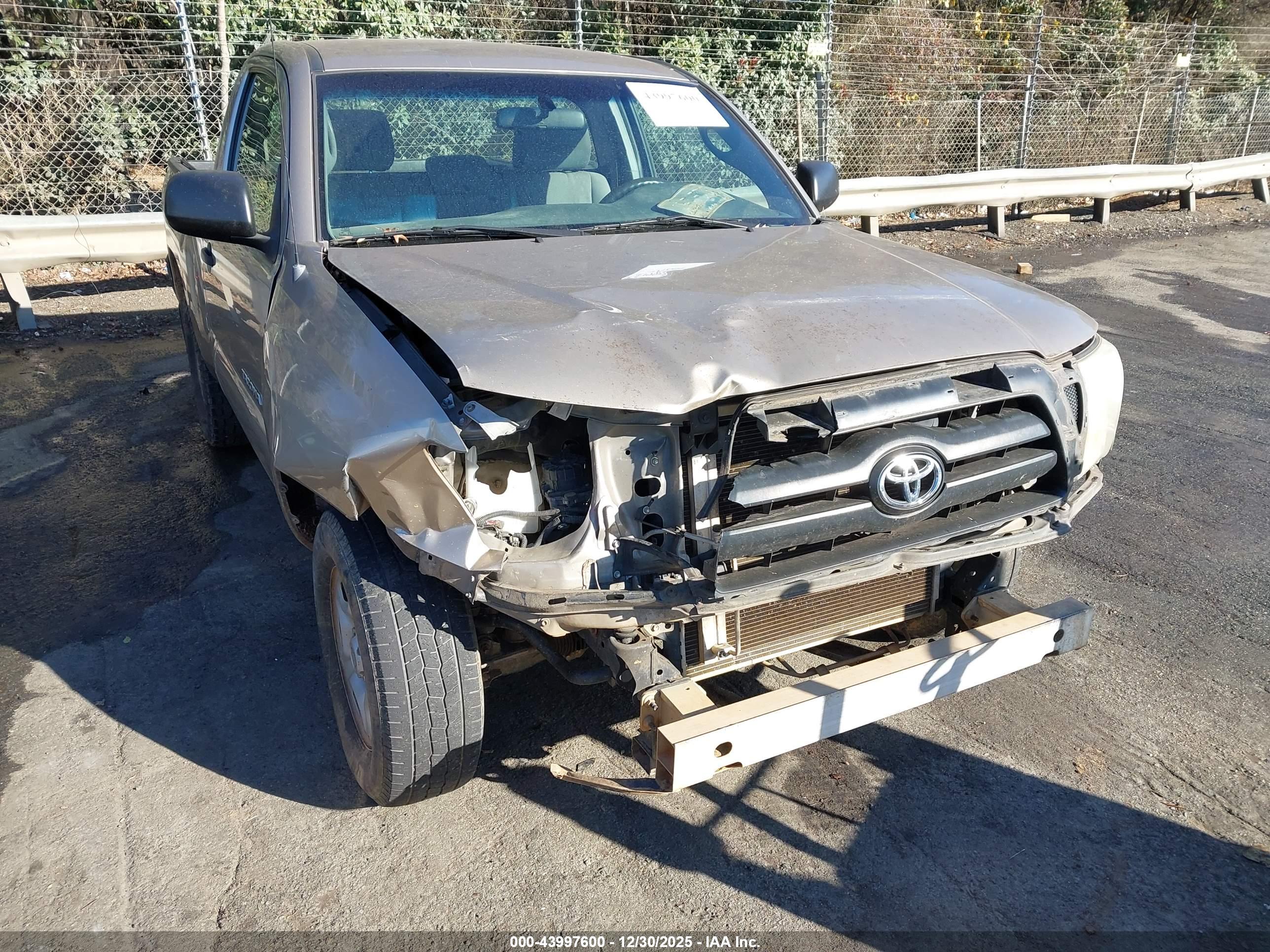 TOYOTA TACOMA image 6