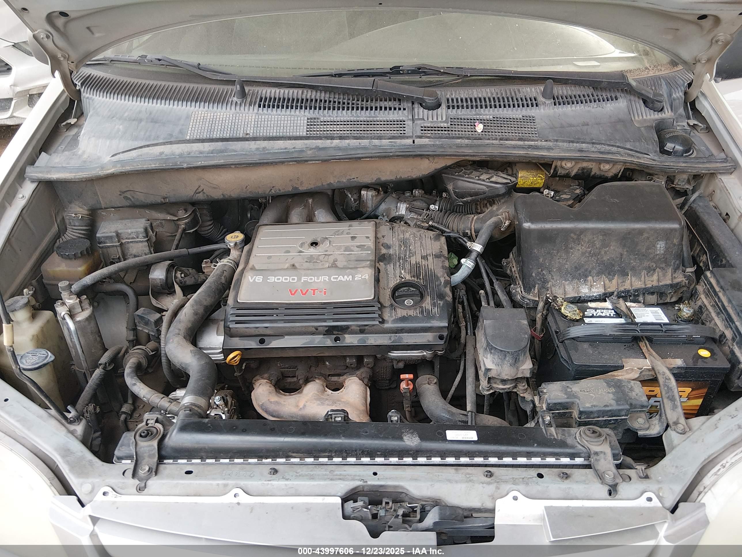 TOYOTA SIENNA image 10