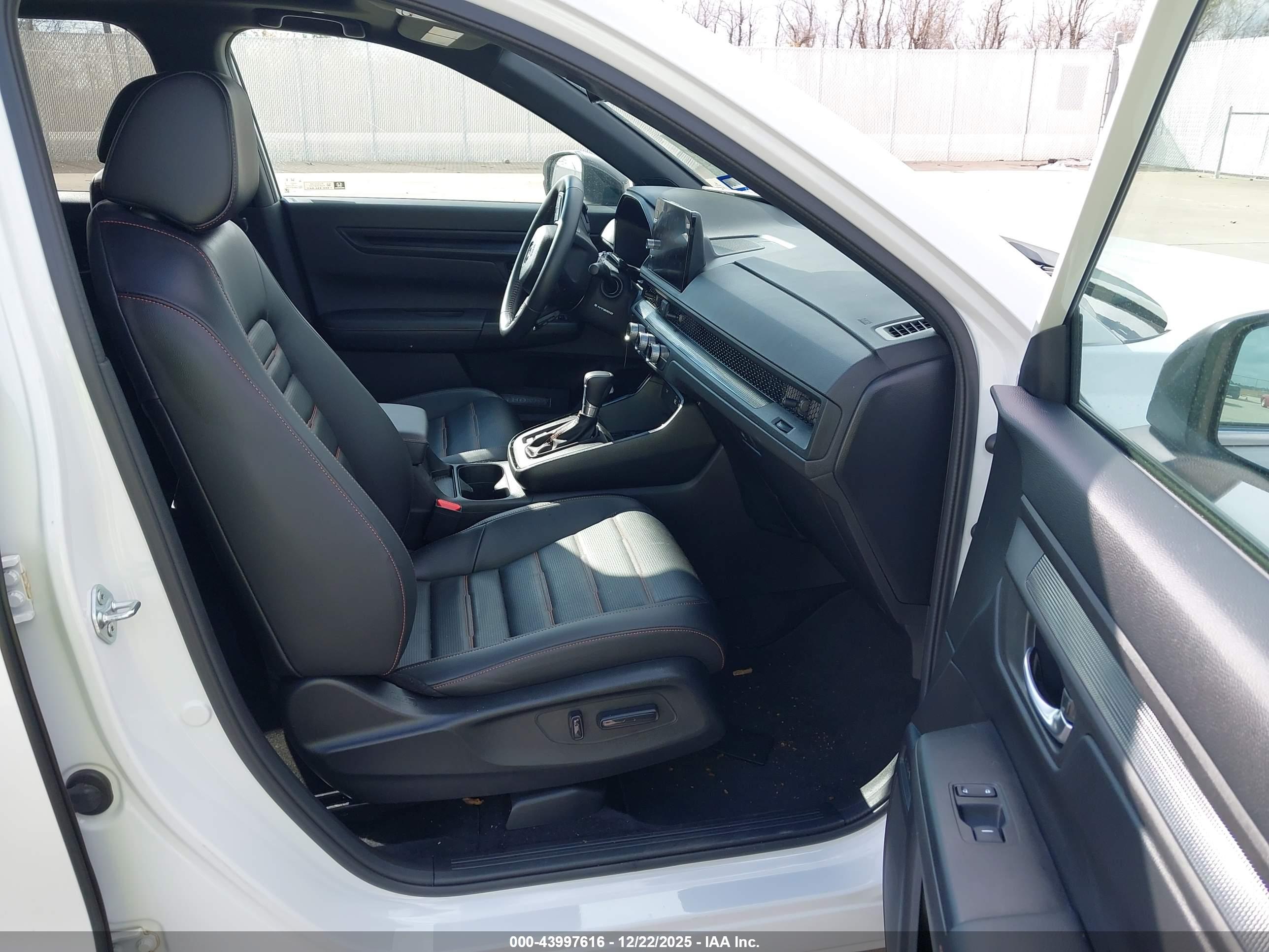 HONDA CR-V image 5