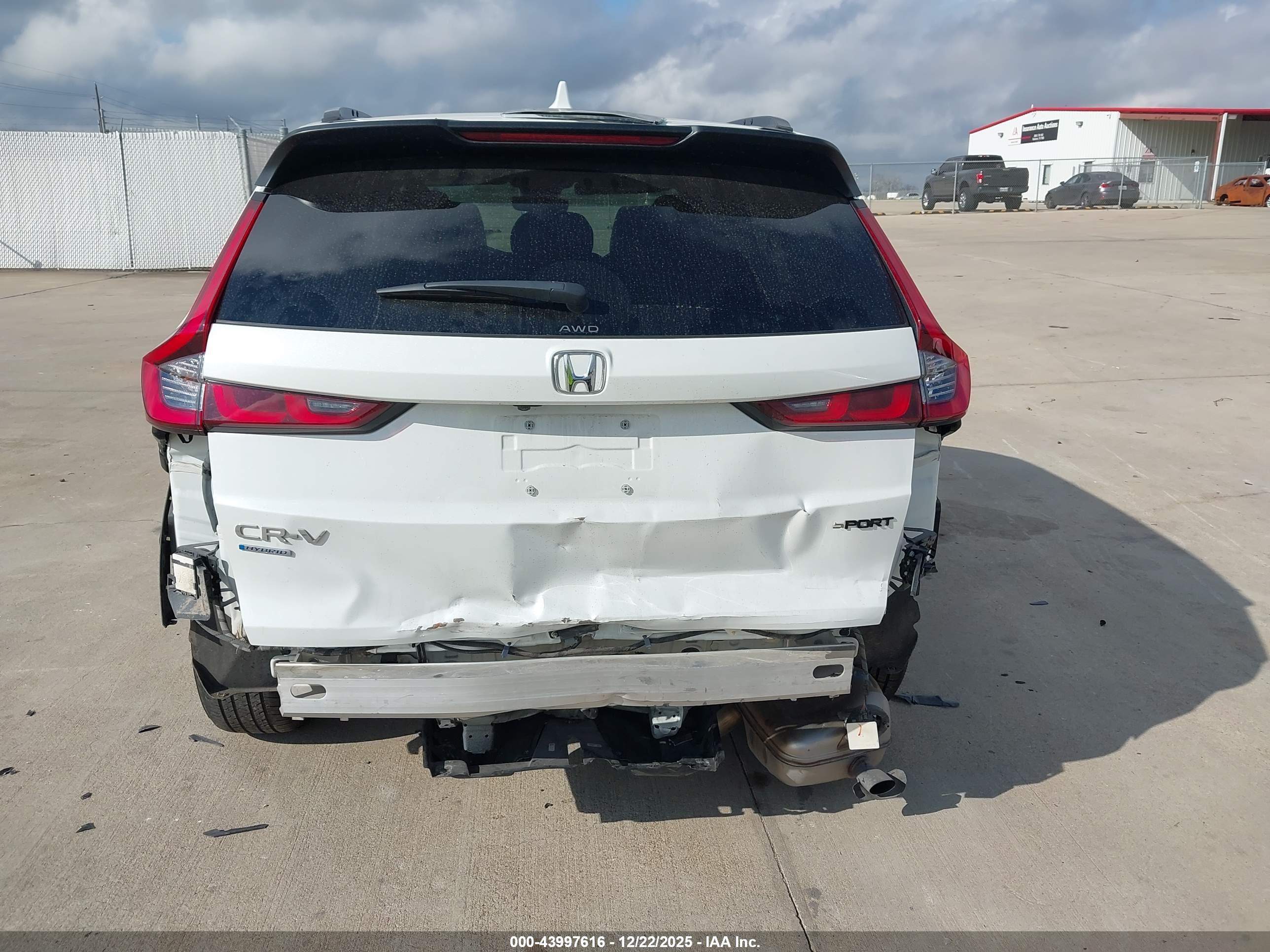 HONDA CR-V image 6