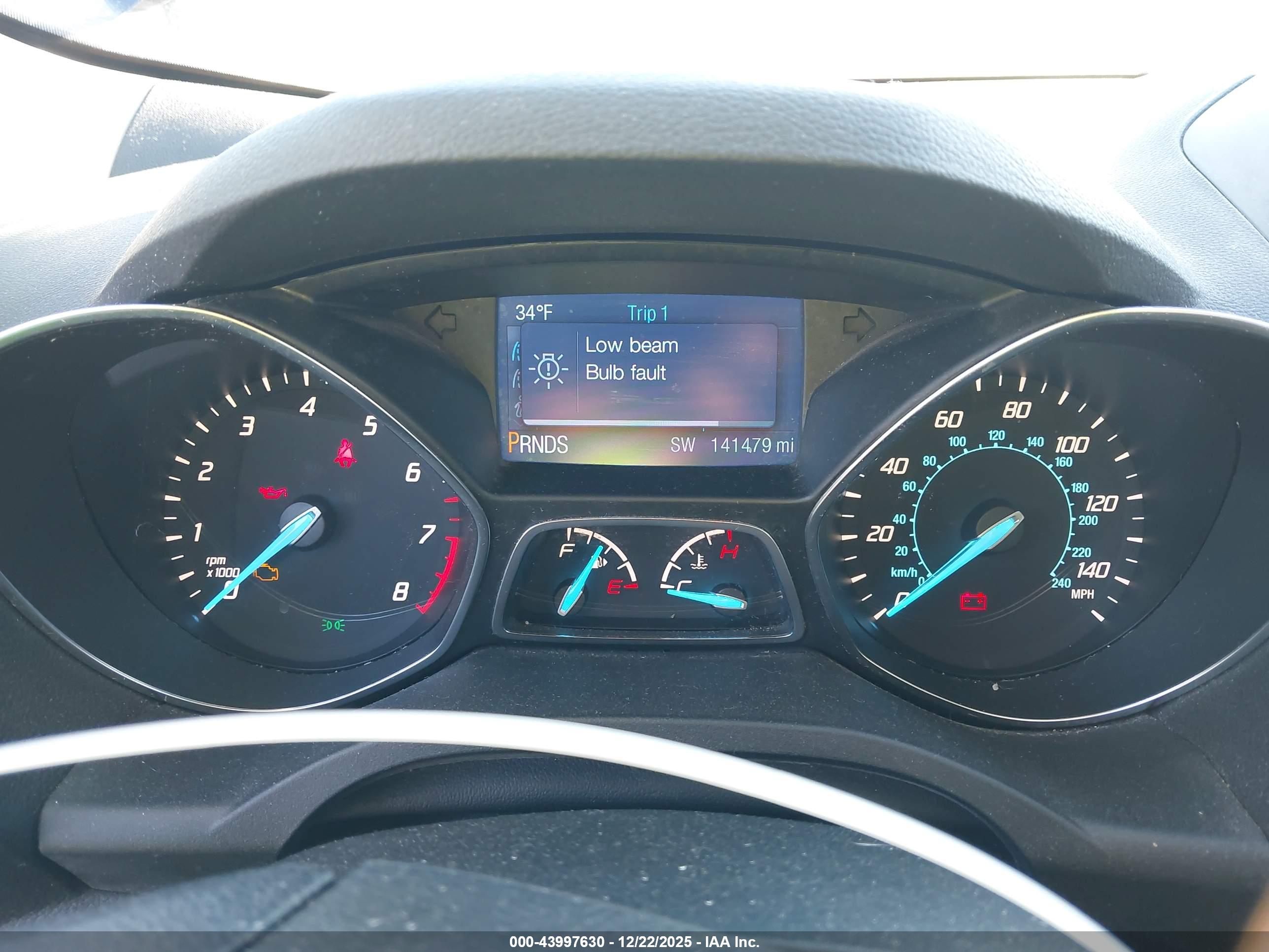 FORD ESCAPE image 7