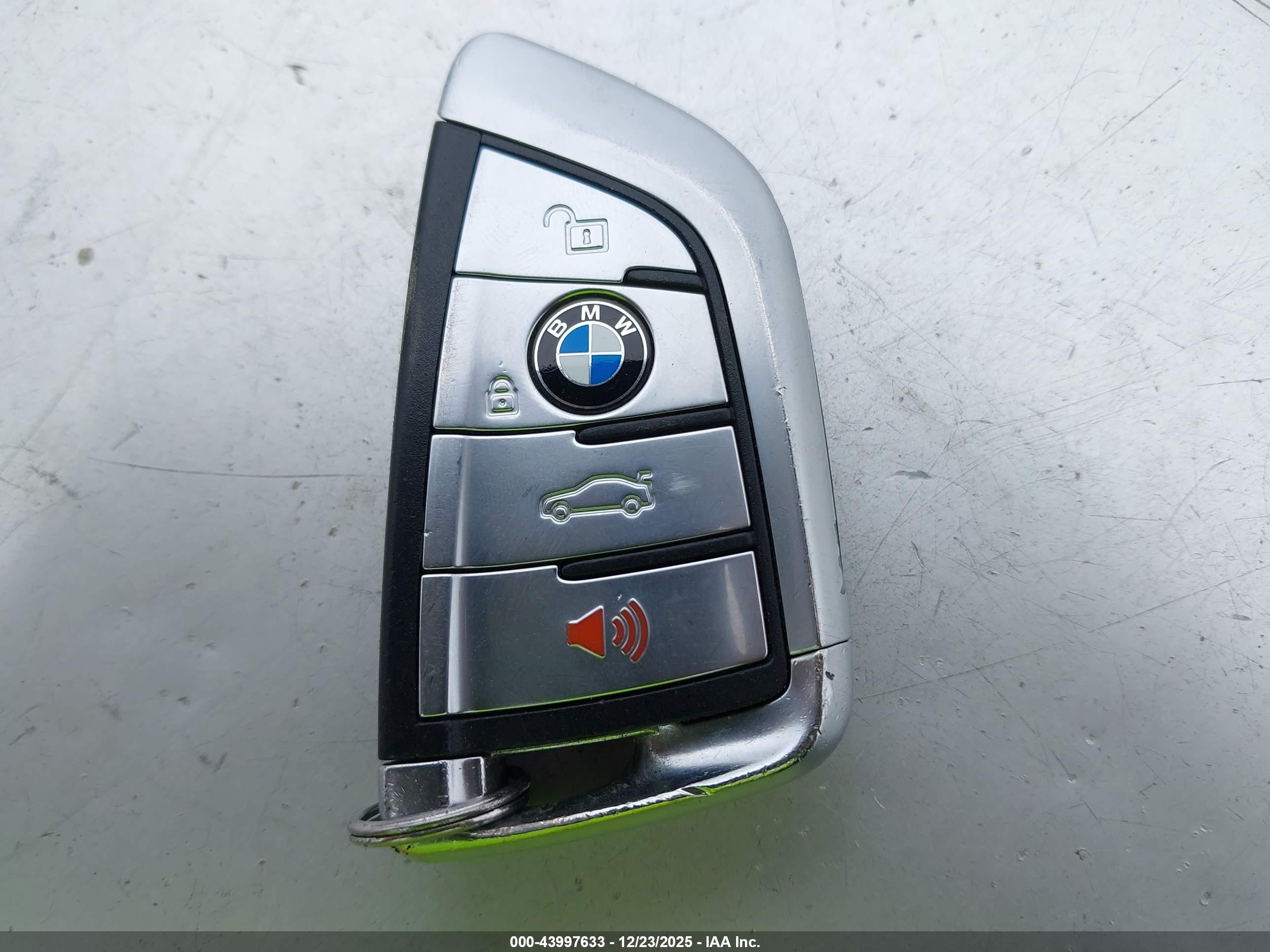 BMW X5 image 11