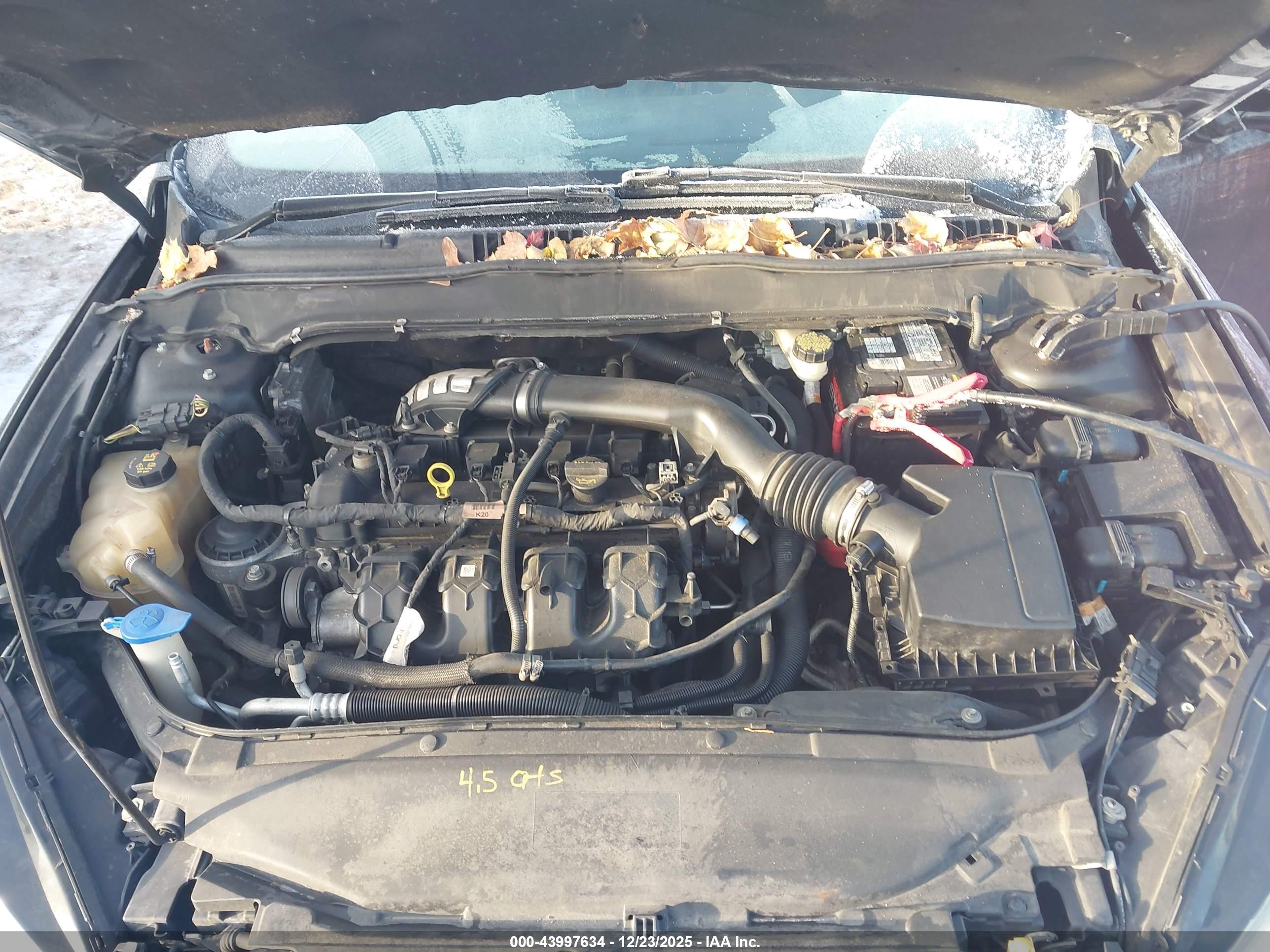 FORD FUSION image 10