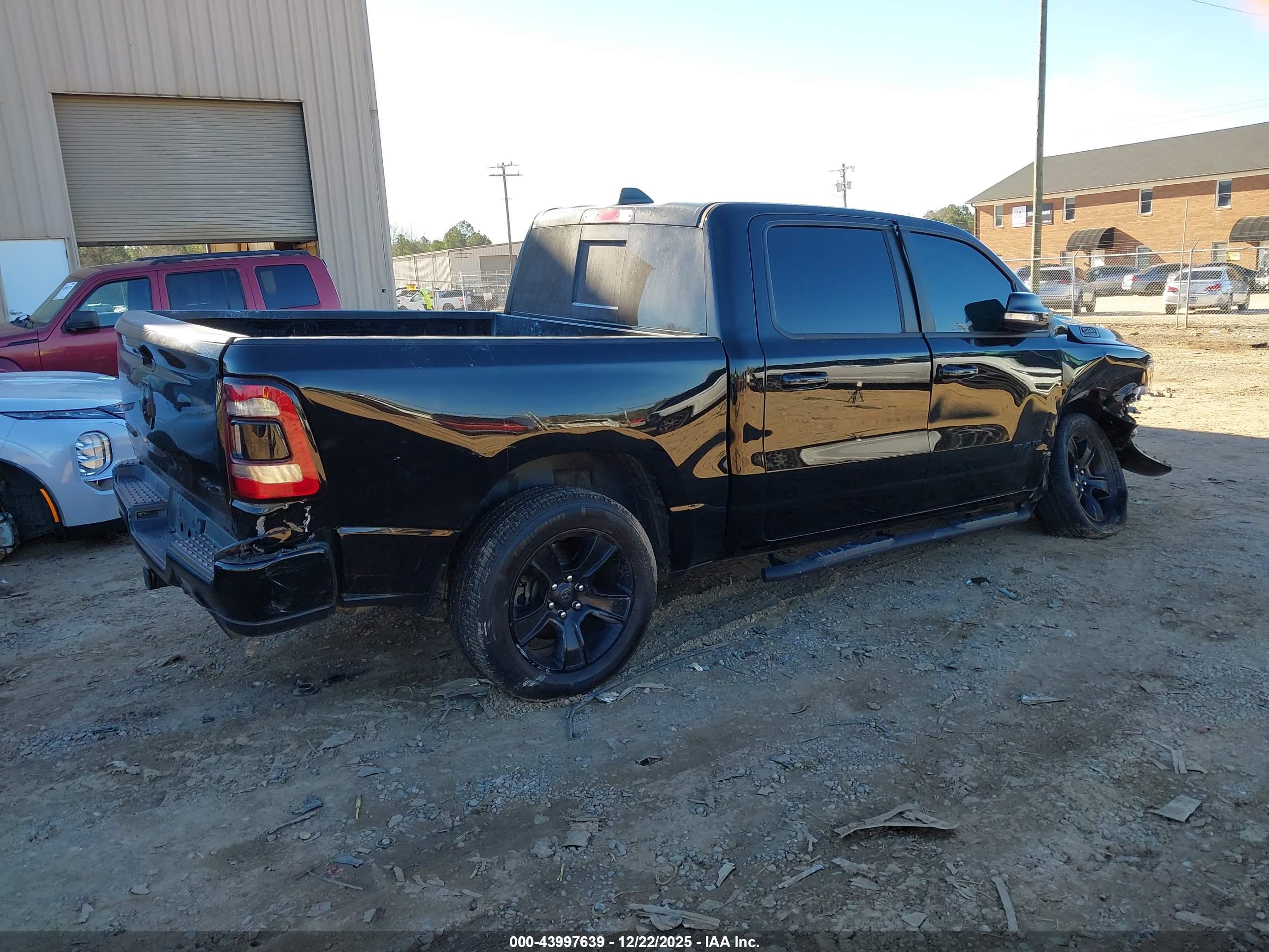 RAM 1500 image 4