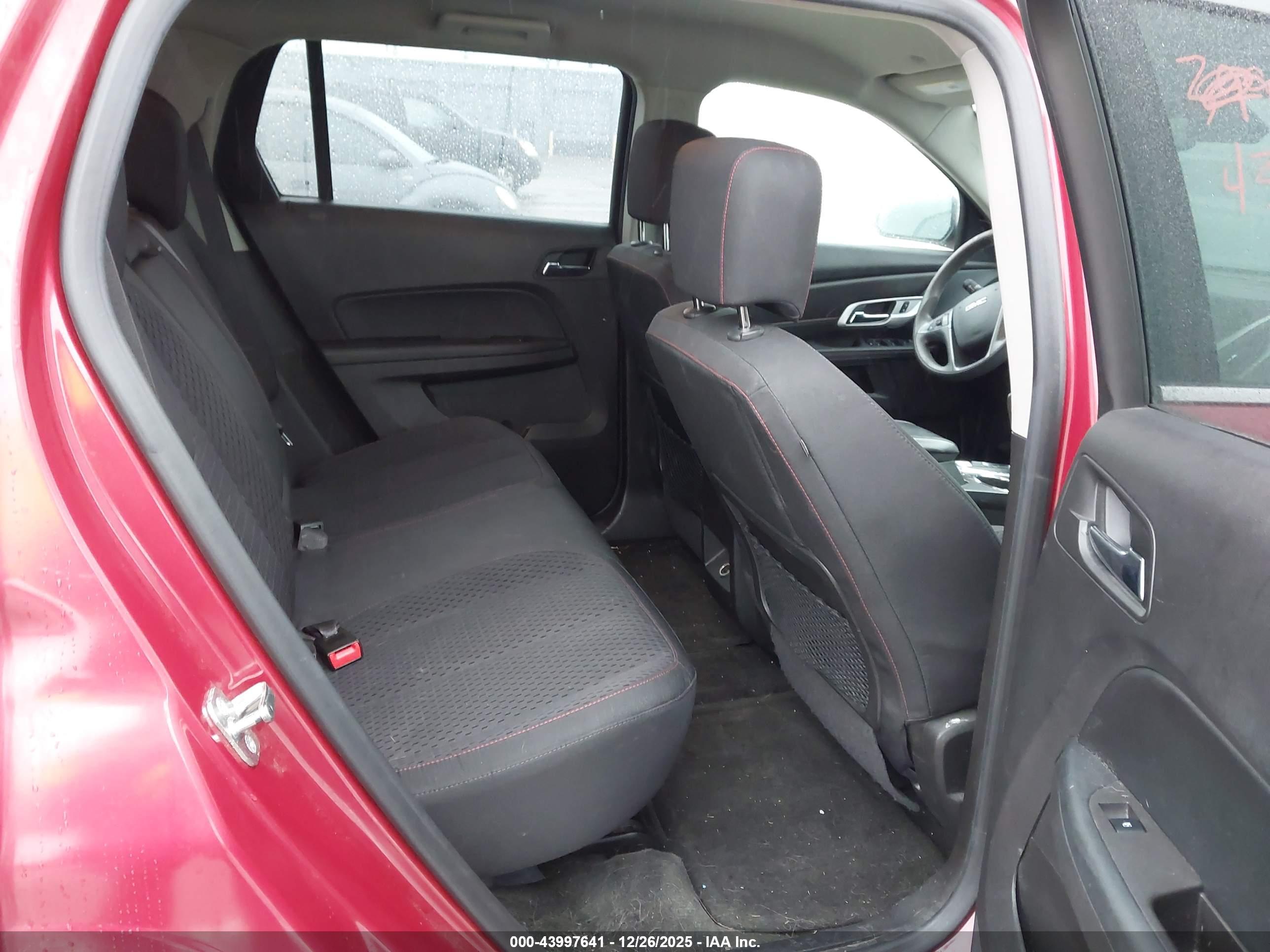 GMC TERRAIN image 8