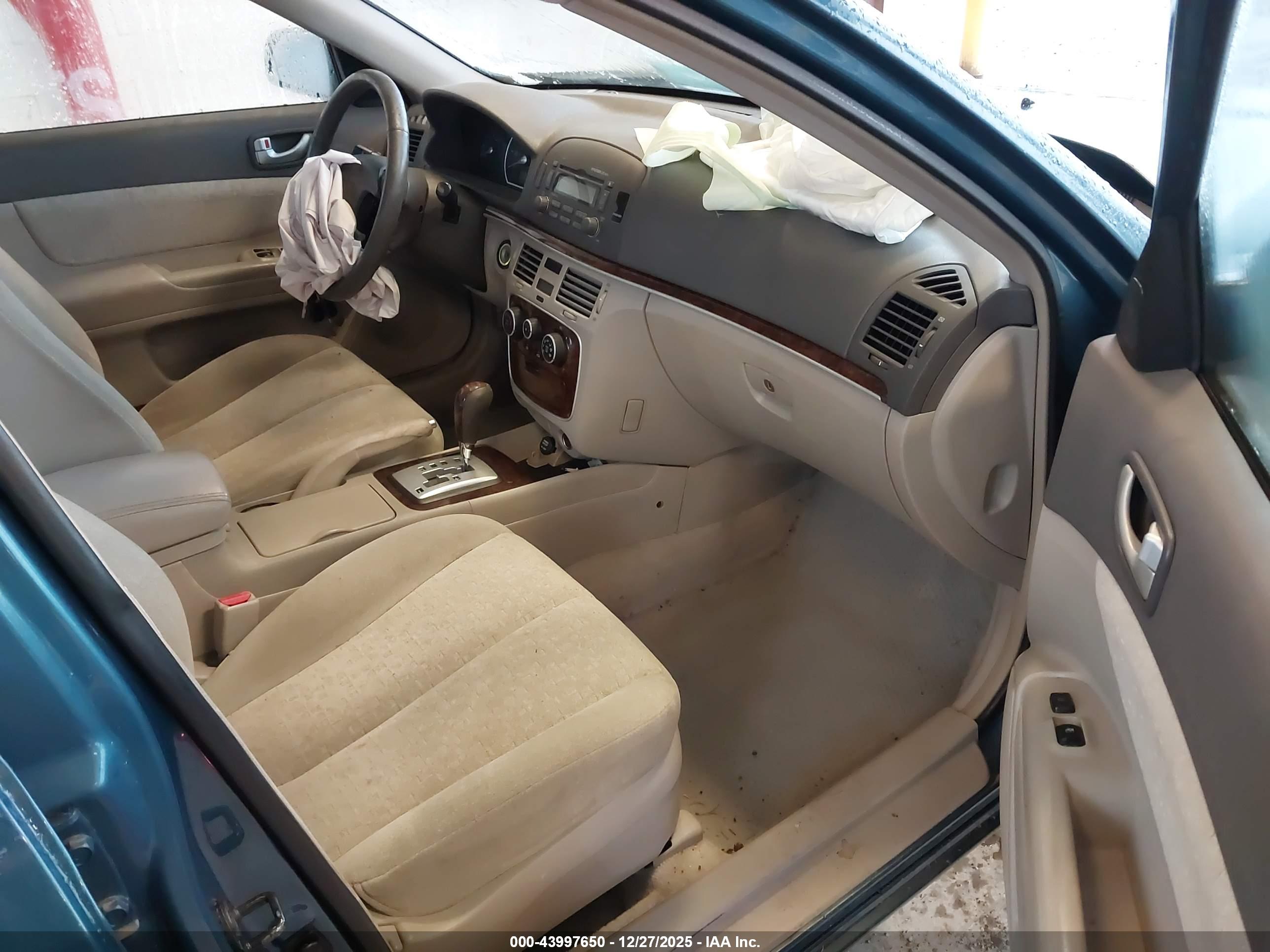 HYUNDAI SONATA image 5