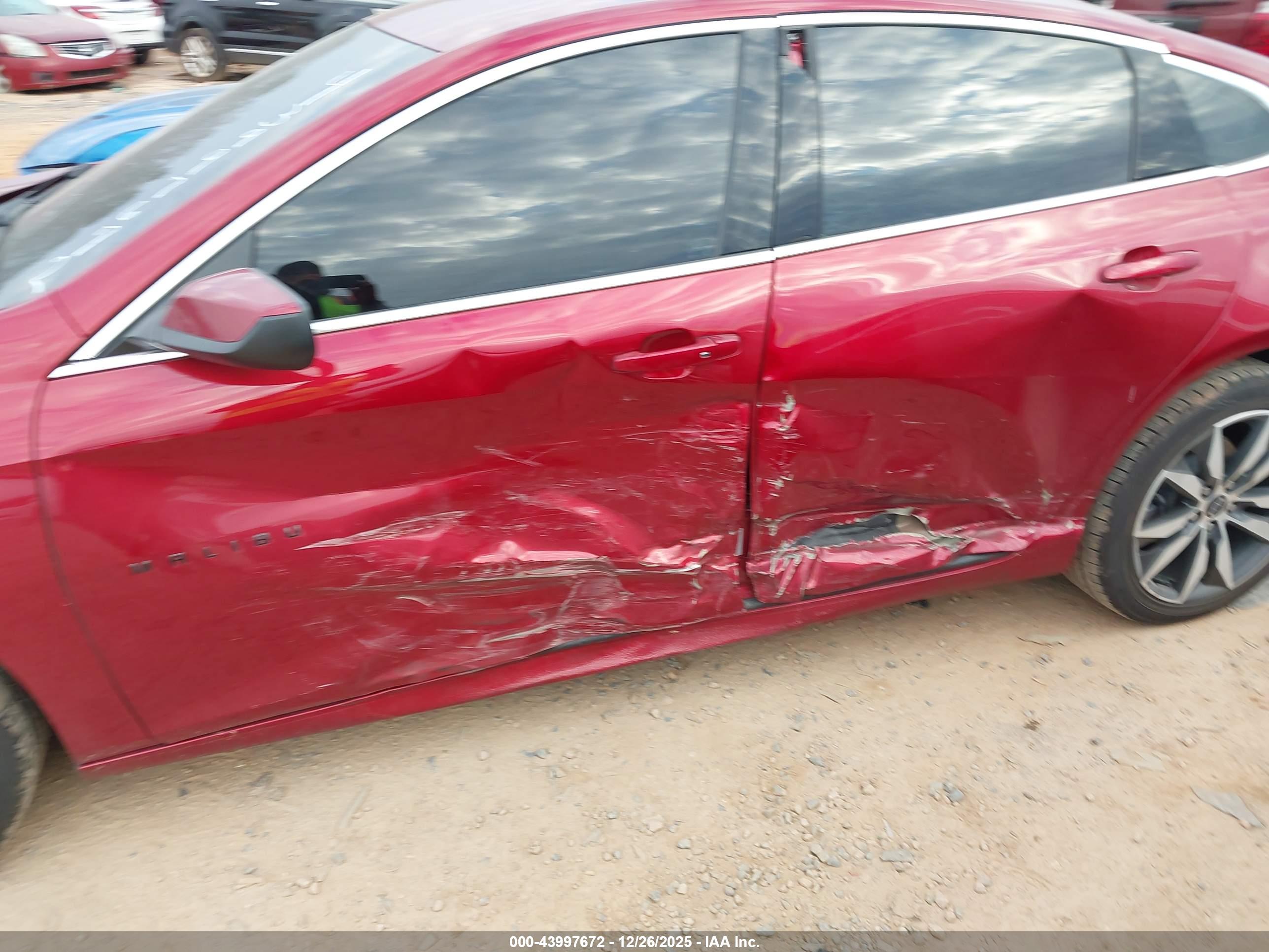 CHEVROLET MALIBU image 6