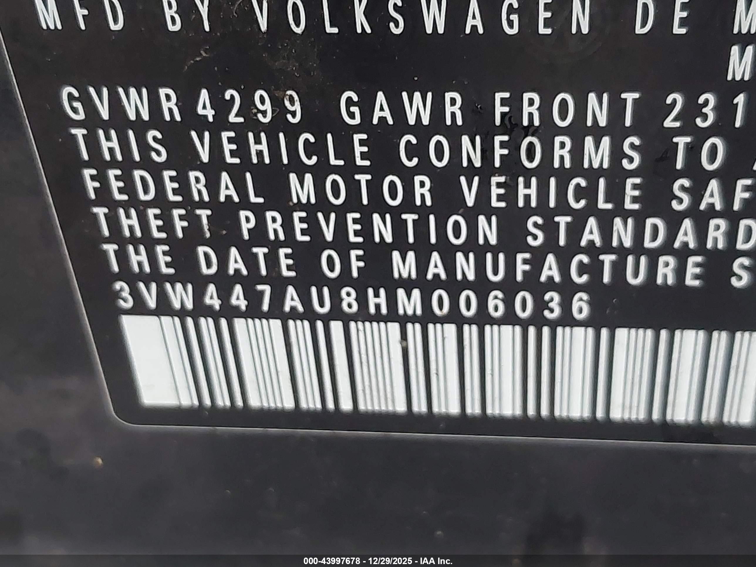 VOLKSWAGEN GOLF image 9