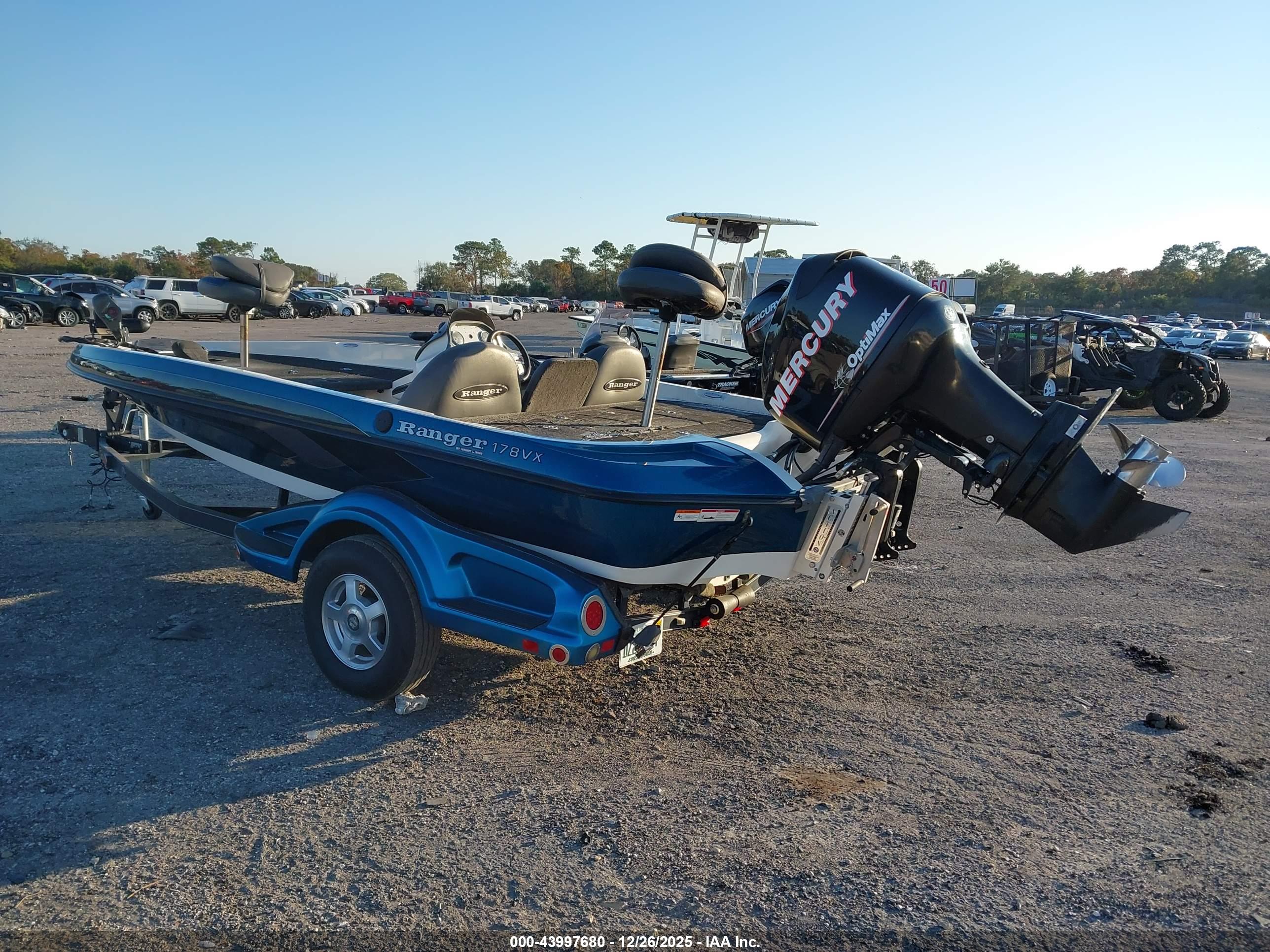 RANGER BOAT image 3
