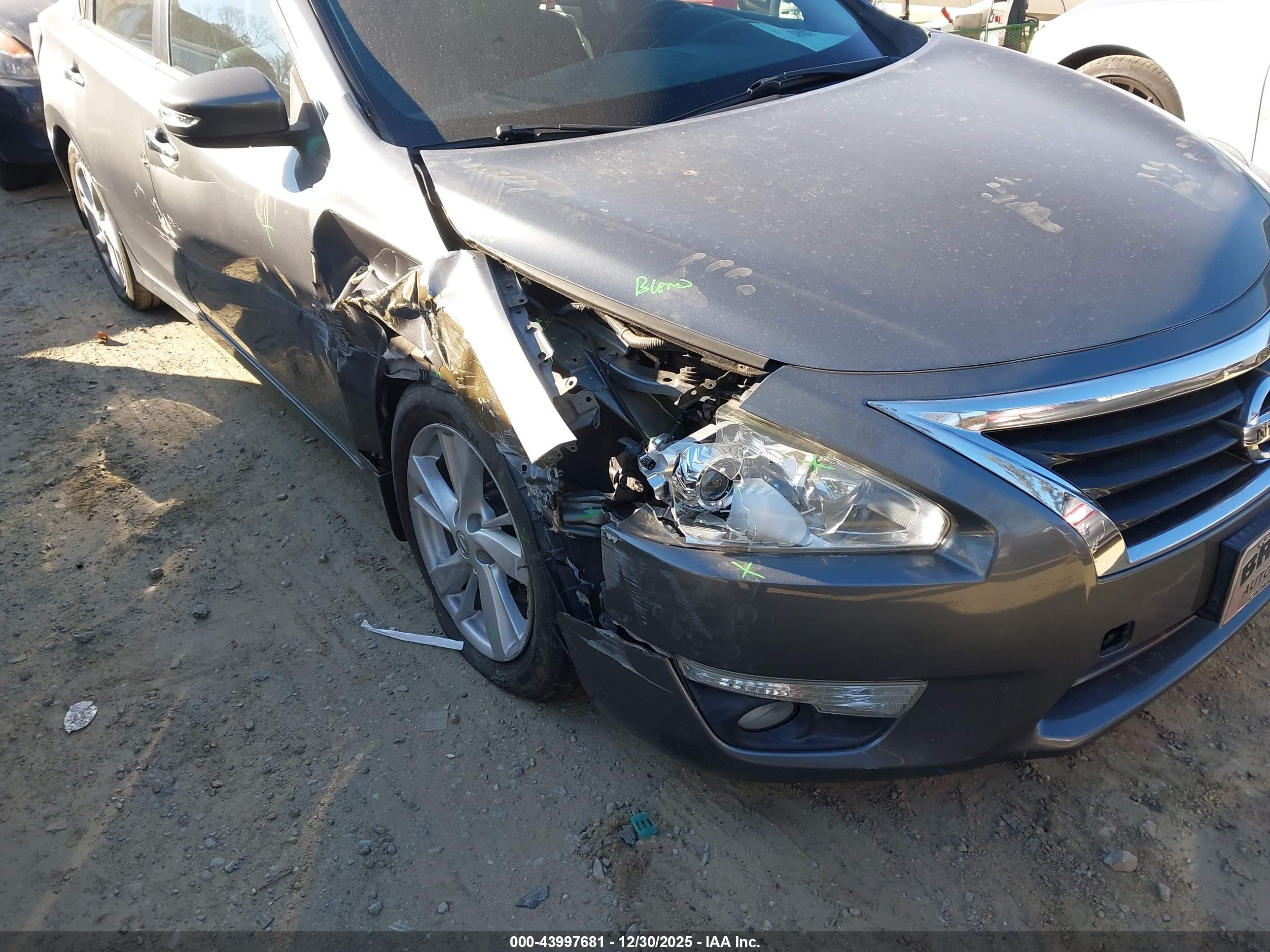 NISSAN ALTIMA image 6