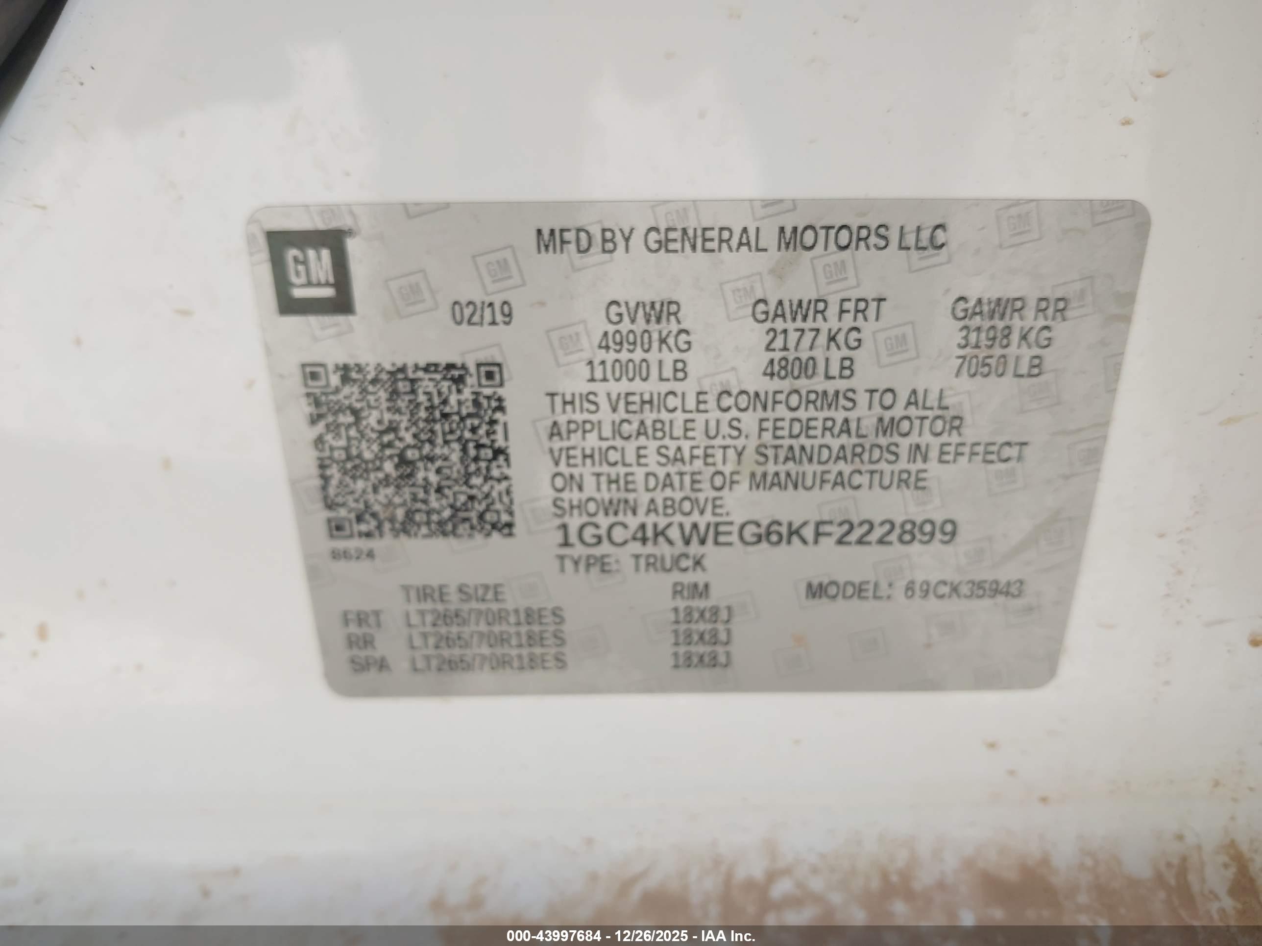 CHEVROLET SILVERADO image 9