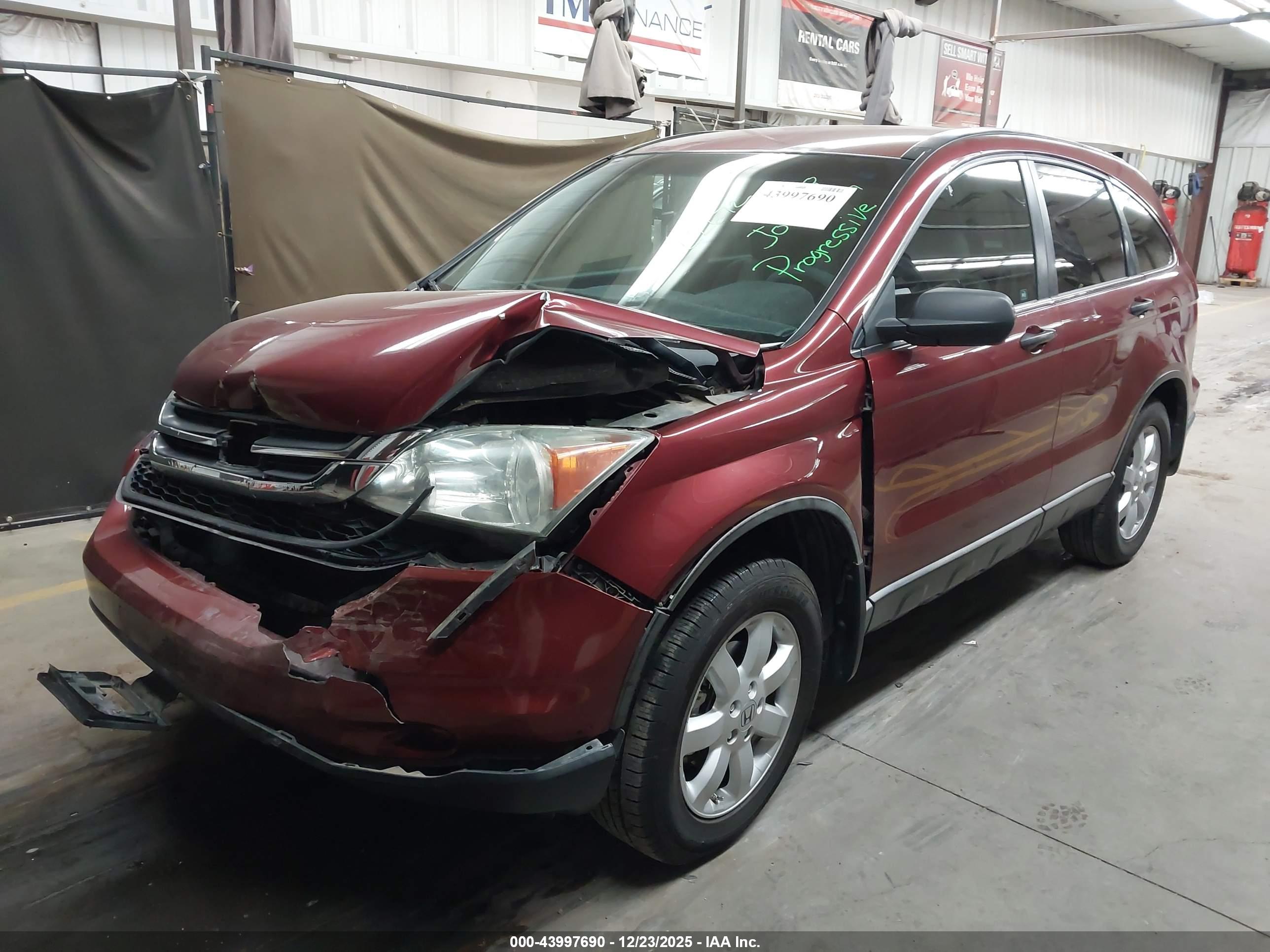 HONDA CR-V image 2