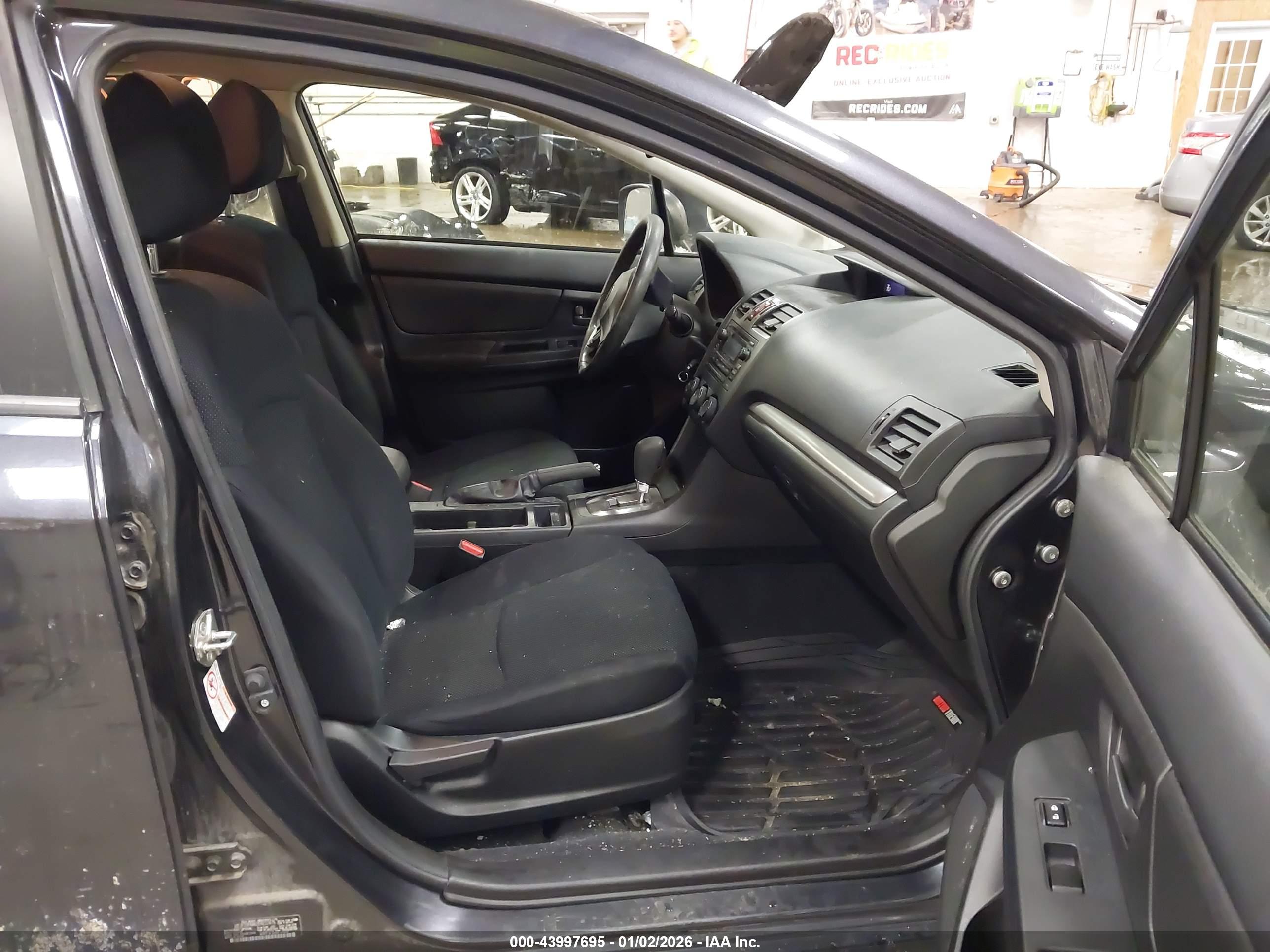 SUBARU IMPREZA image 5